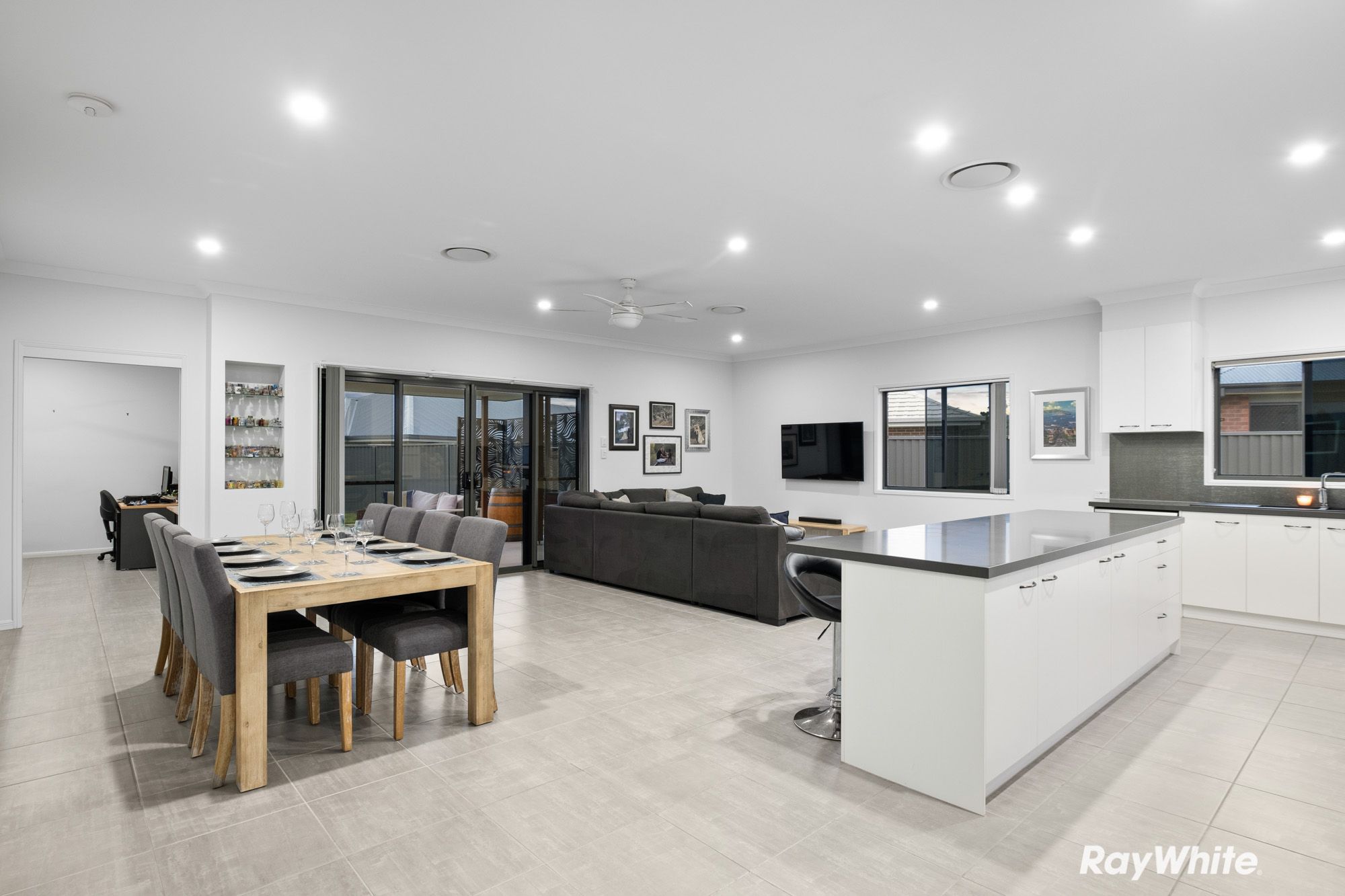 38 Arcadia Circuit, Yarrabilba, QLD 4207