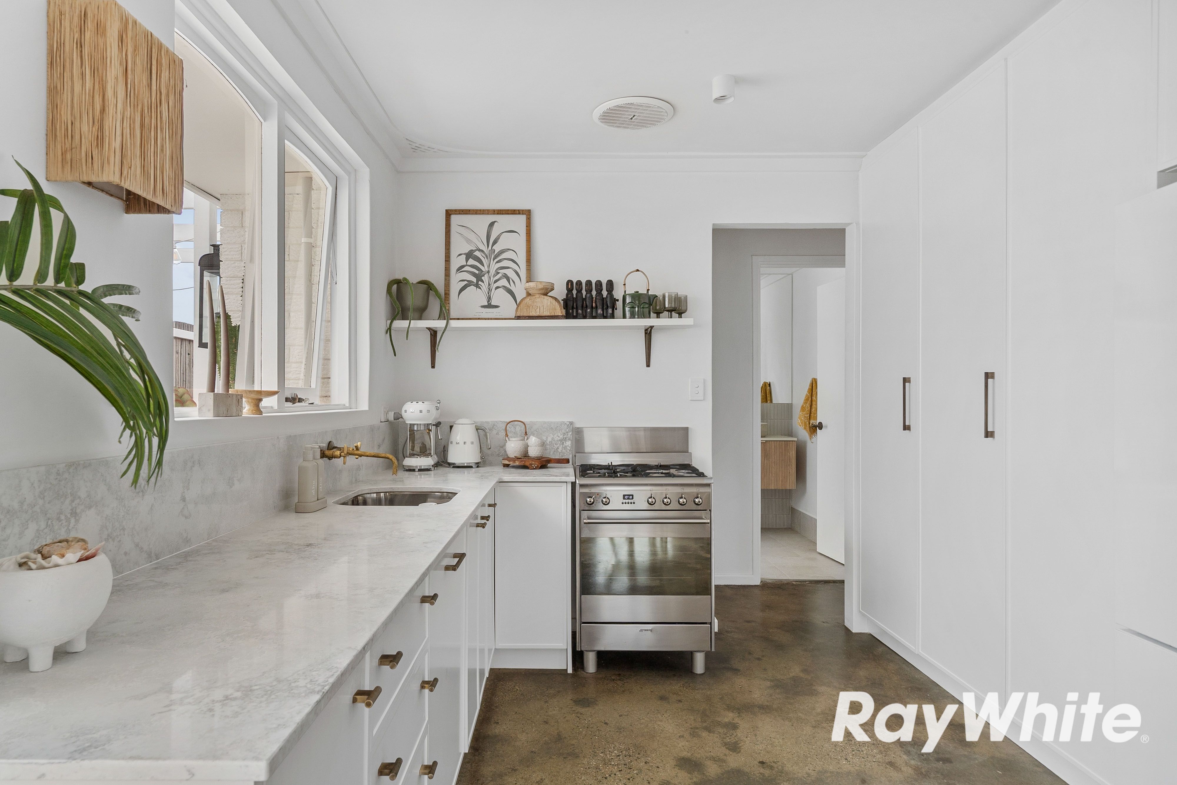 15 Clyde Place — photo 23 of 28