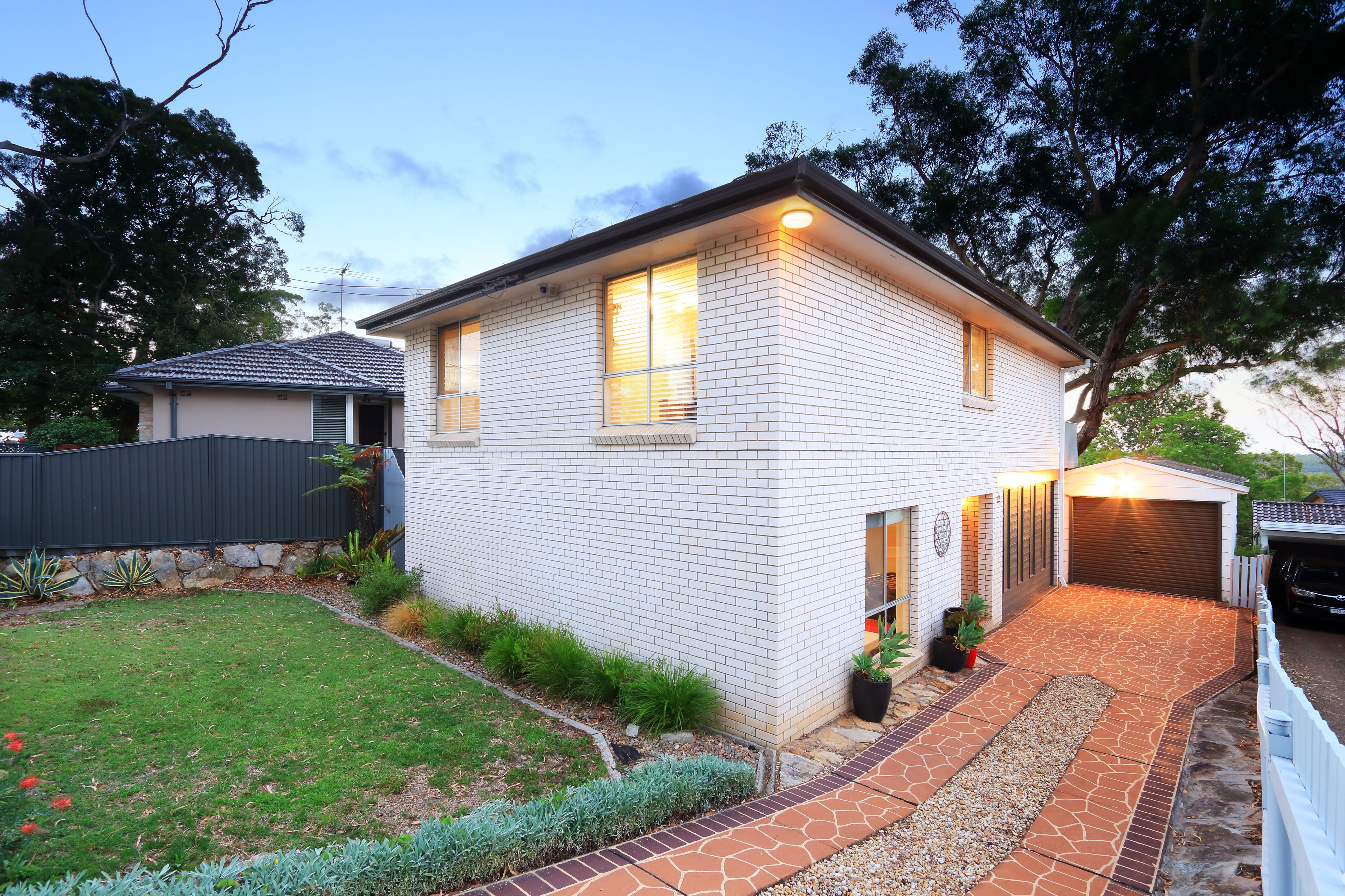 52 Lugarno Parade, Lugarno, NSW 2210