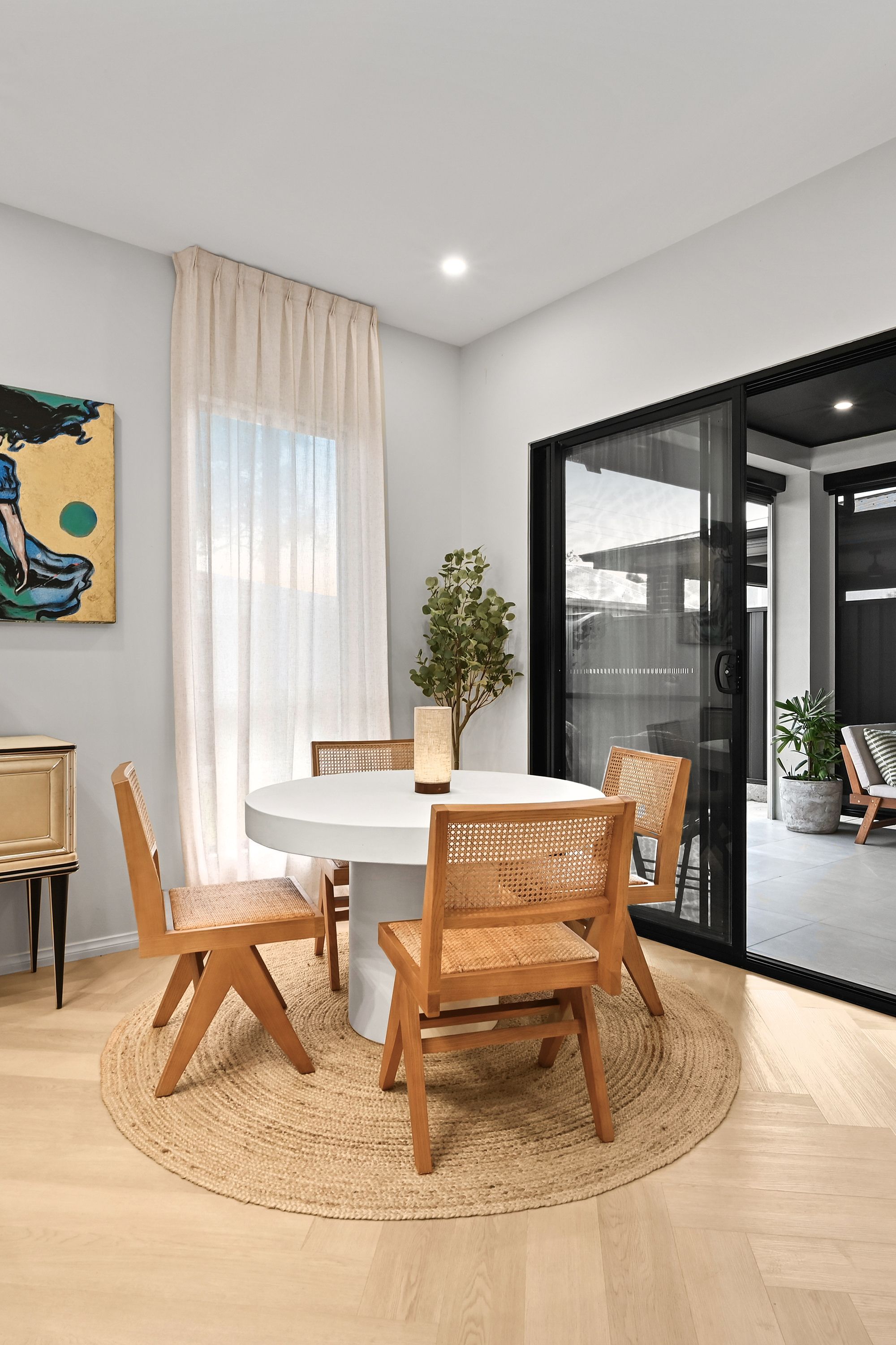 3 Burnett Crescent — photo 17 of 30