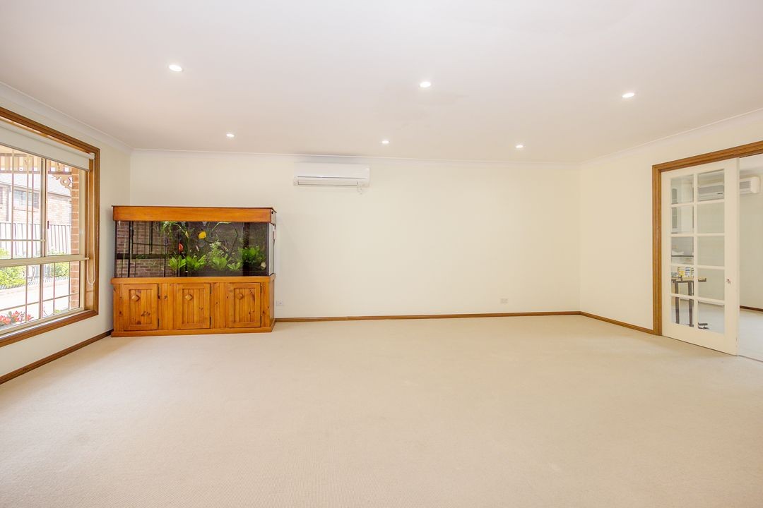 2/13A Reynolds Street, Old Toongabbie, NSW 2146