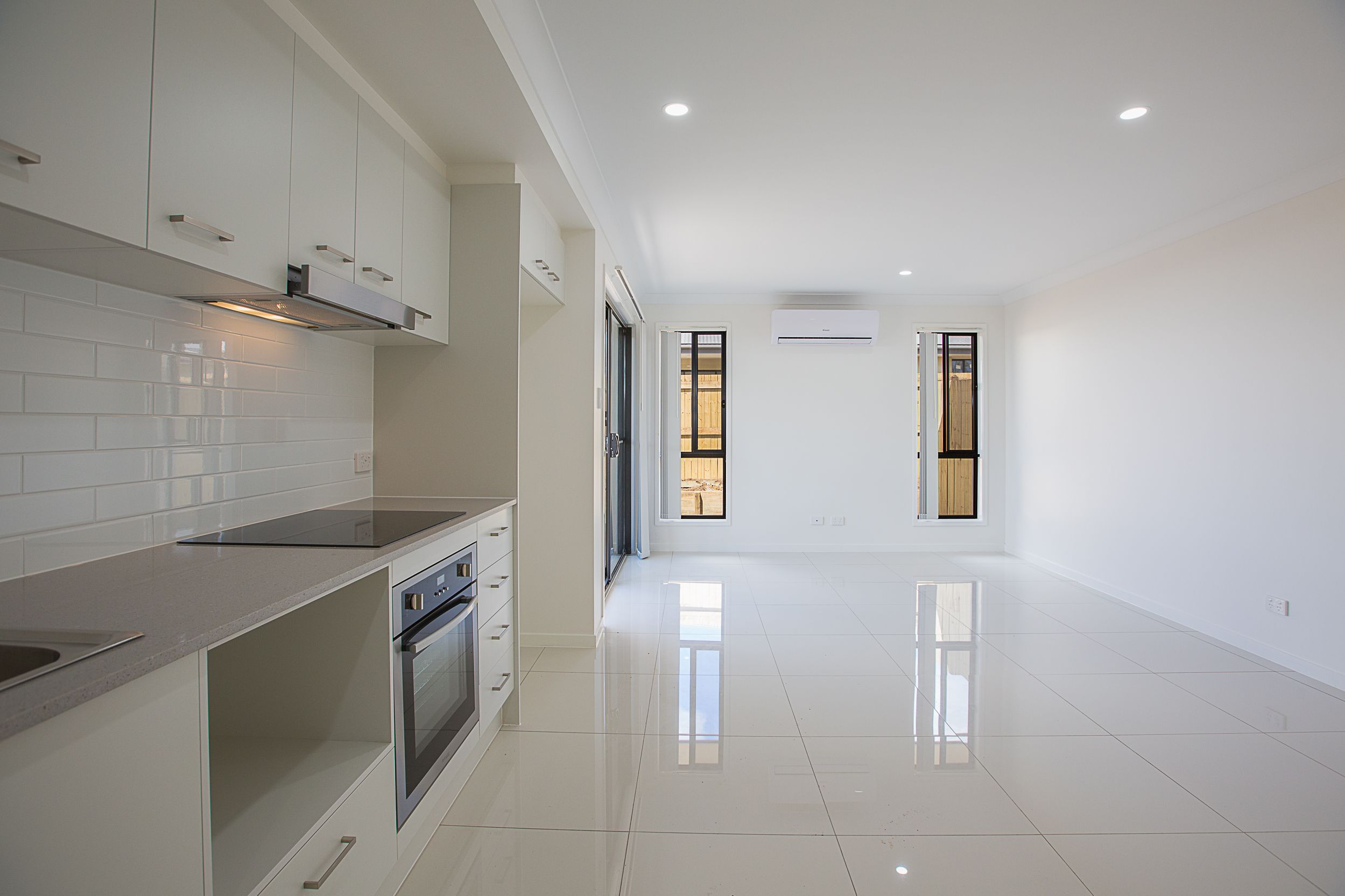2/21 Baird Circuit, Redbank Plains, QLD 4301