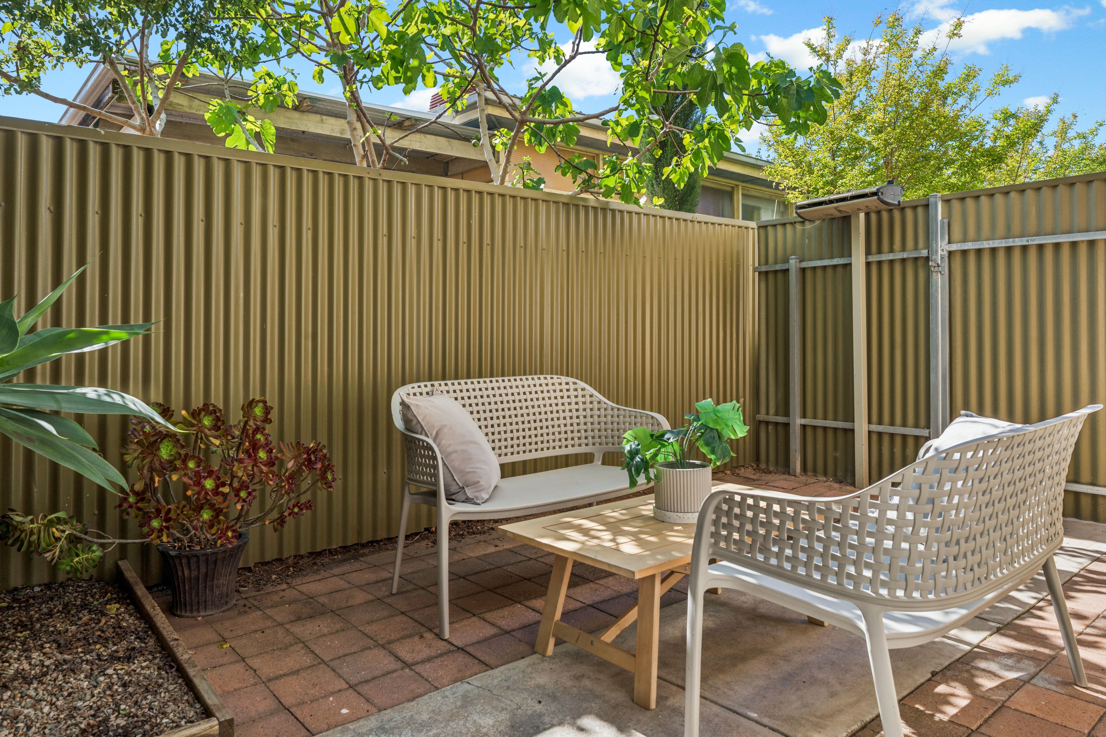 1/5 Stanley Street — photo 9 of 10