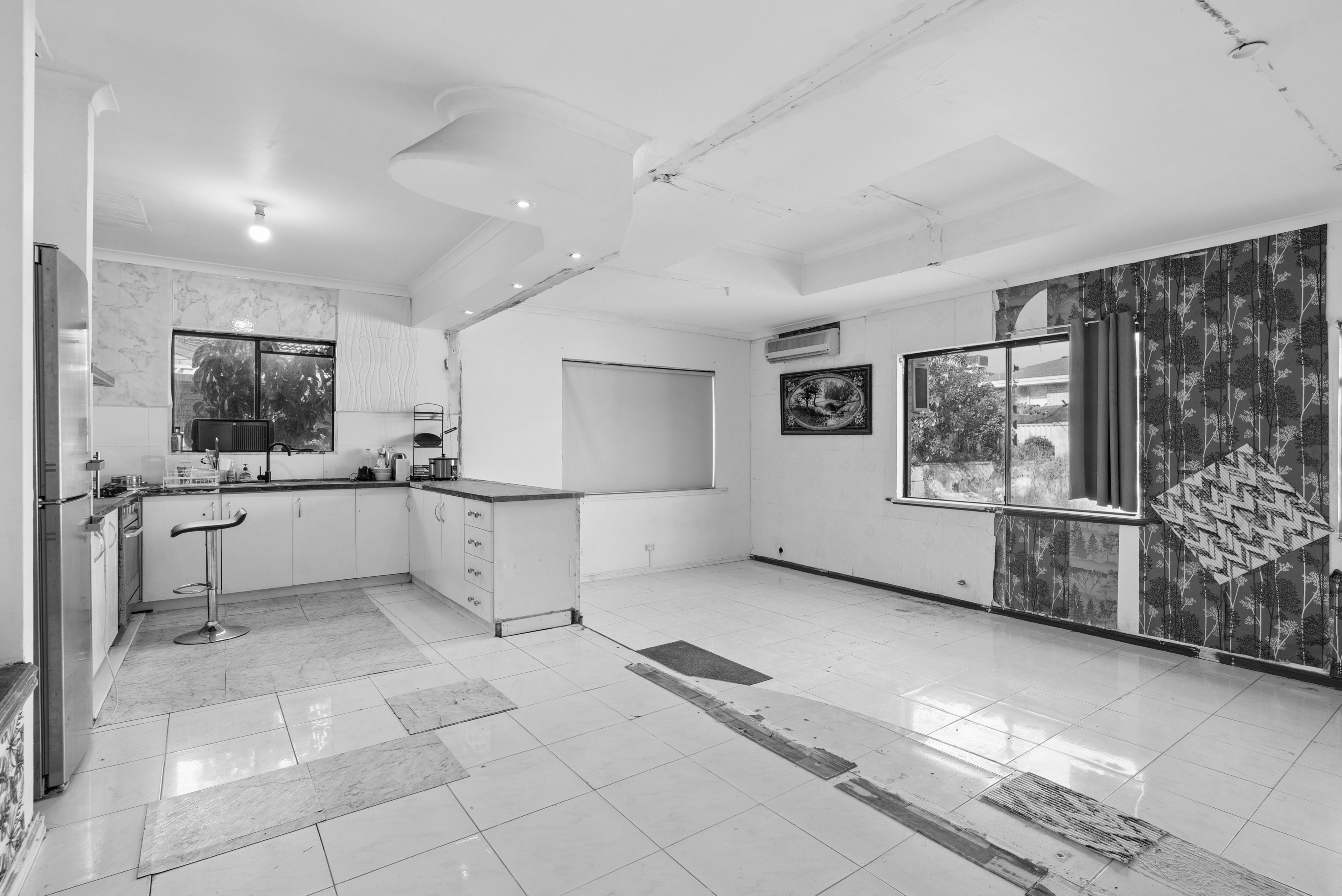 202 Nollamara Avenue — photo 5 of 14