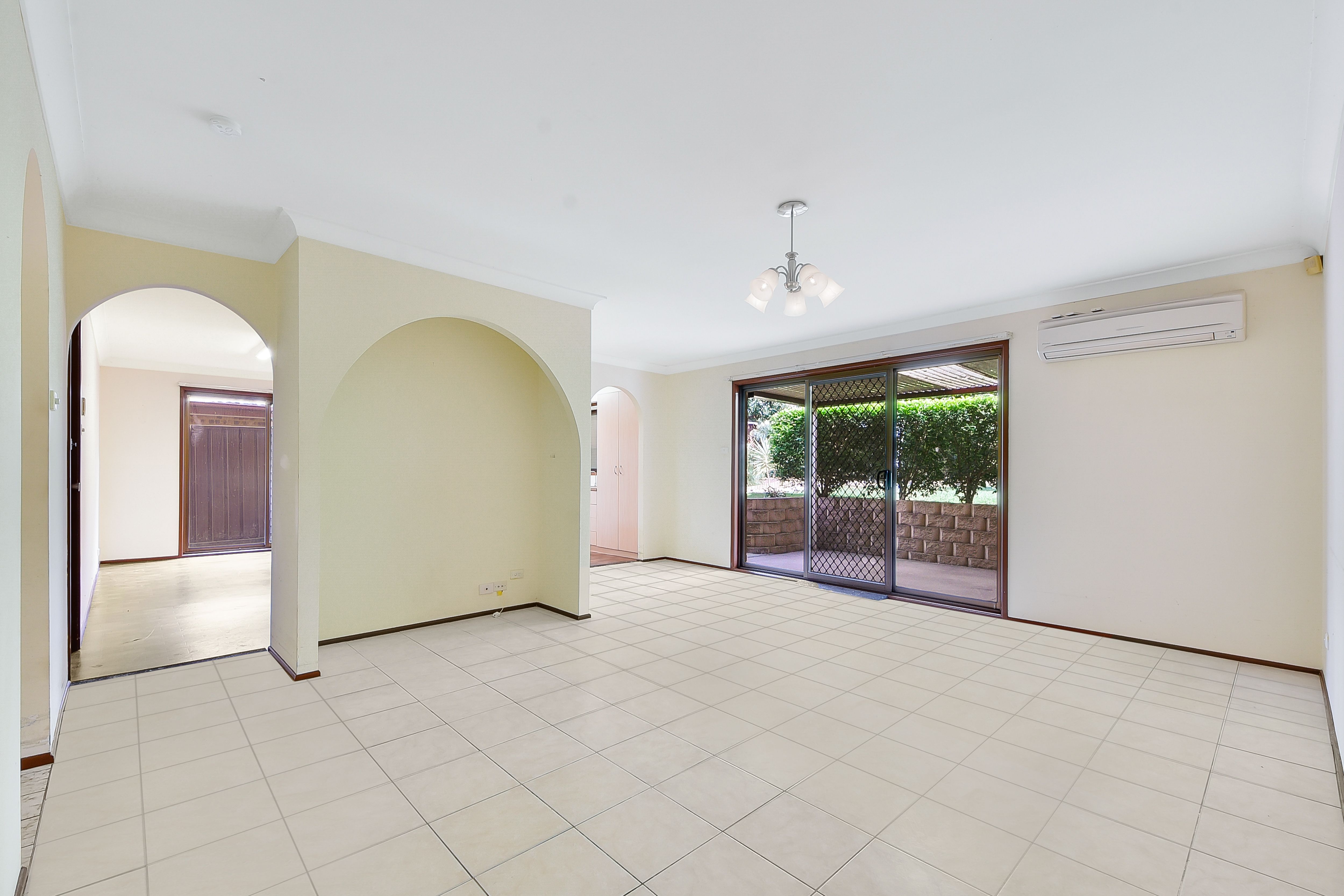 8 Murch Place, Eagle Vale, NSW 2558