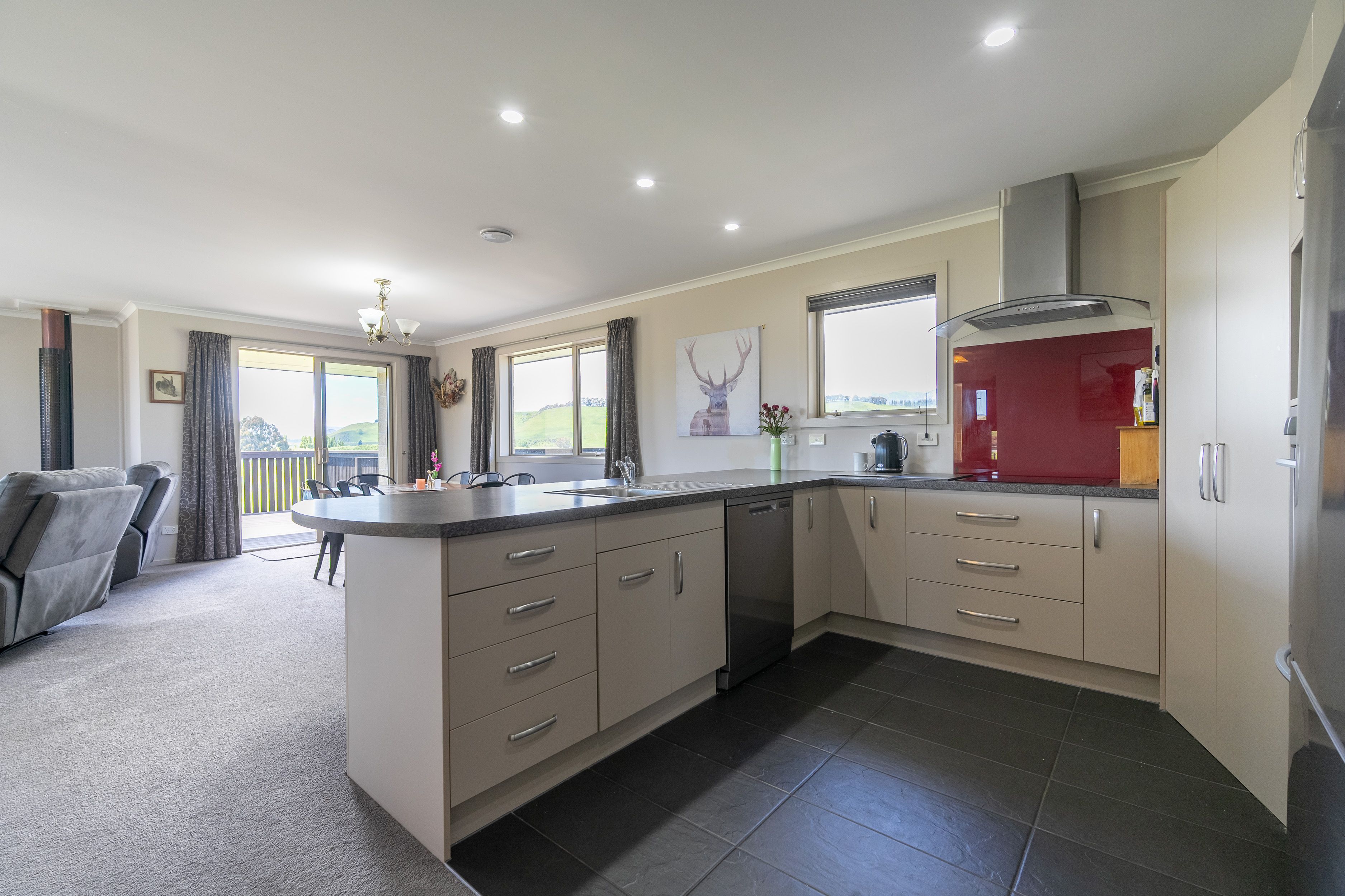 1074 Hillside Manapouri Road, Manapouri, Southland District 9643