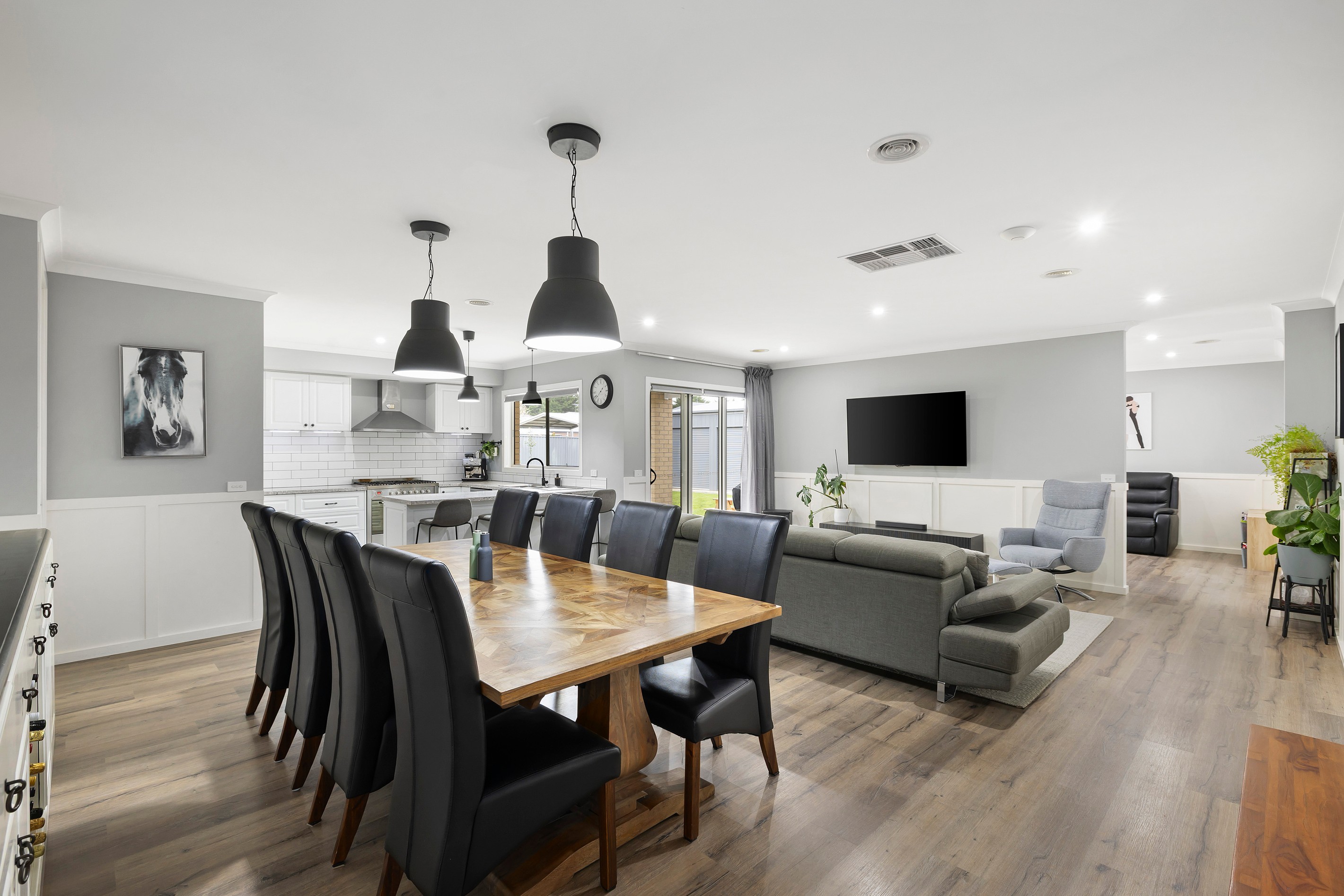 136 Knox Road, Romsey, VIC 3434