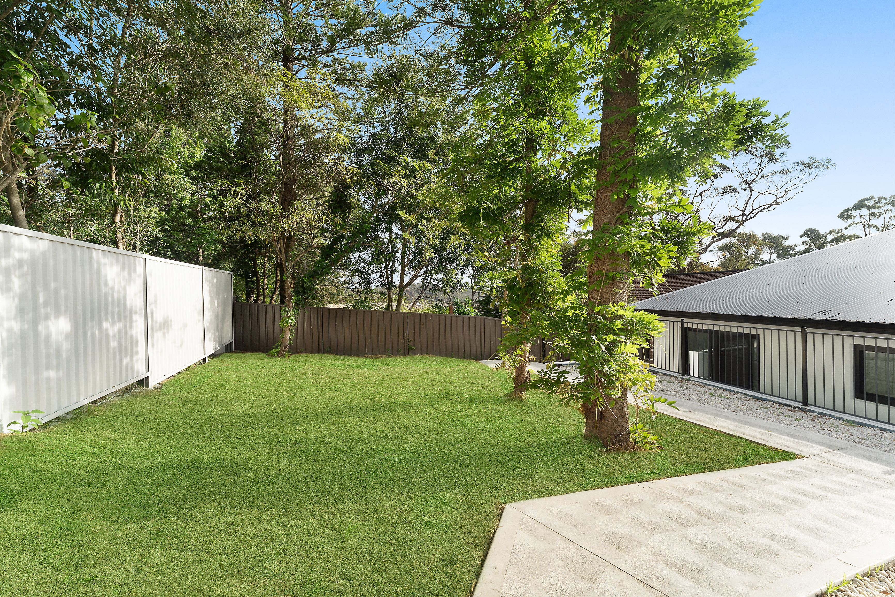 5 Raphael Drive — photo 13 of 14