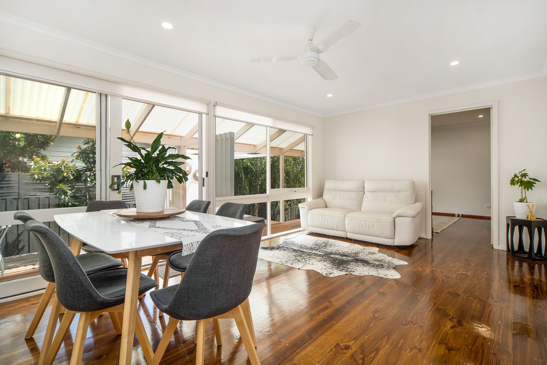 49 Eliza Drive — photo 6 of 18