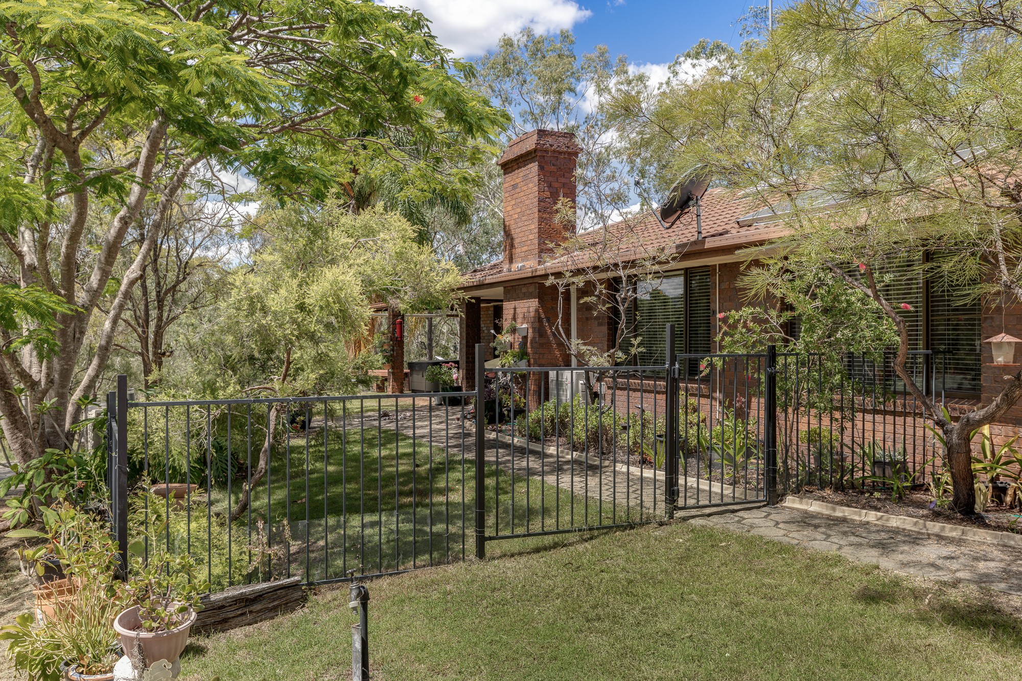 1417 Murphys Creek Road, Murphys Creek, QLD 4352