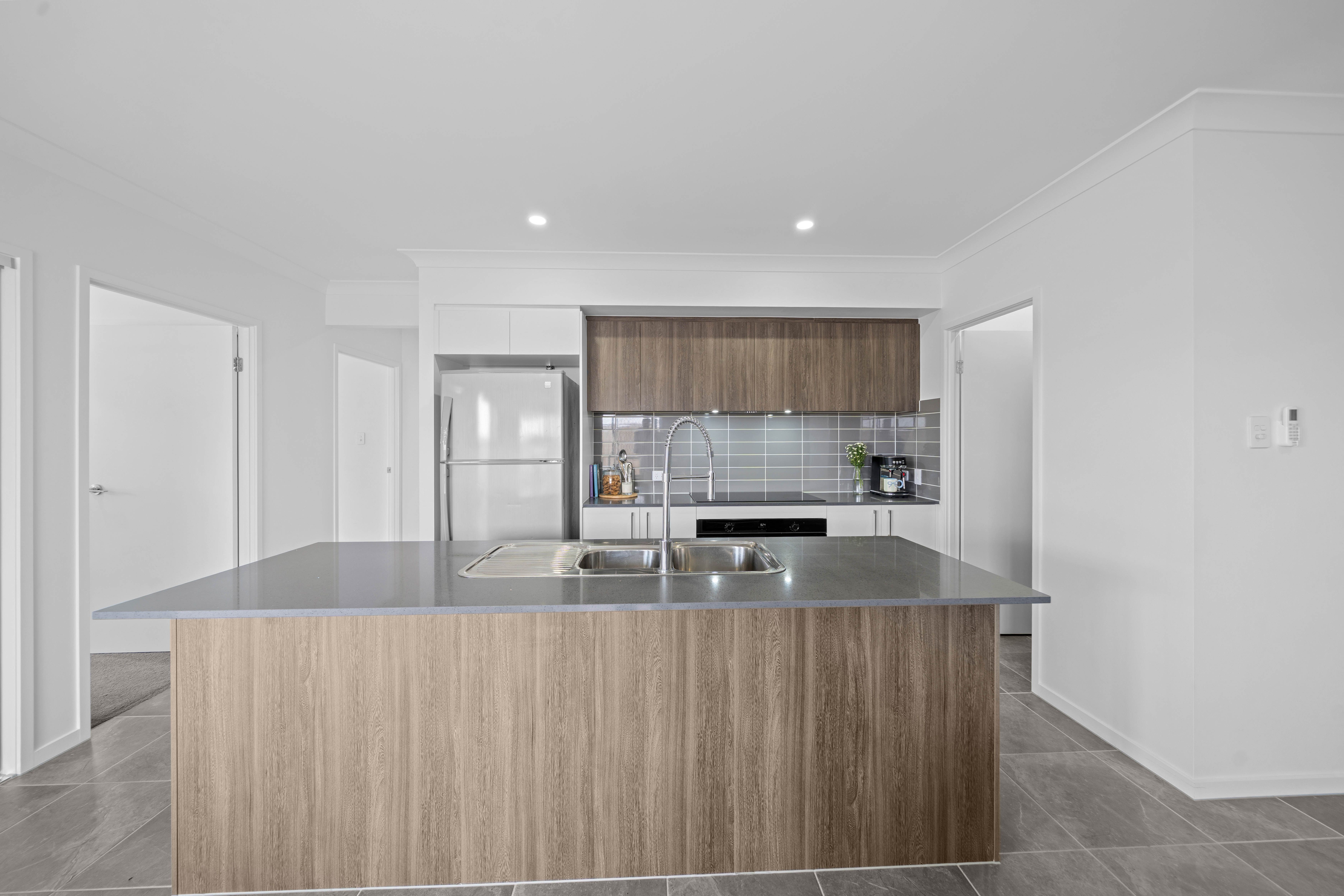12 Avondale Circuit — photo 4 of 21