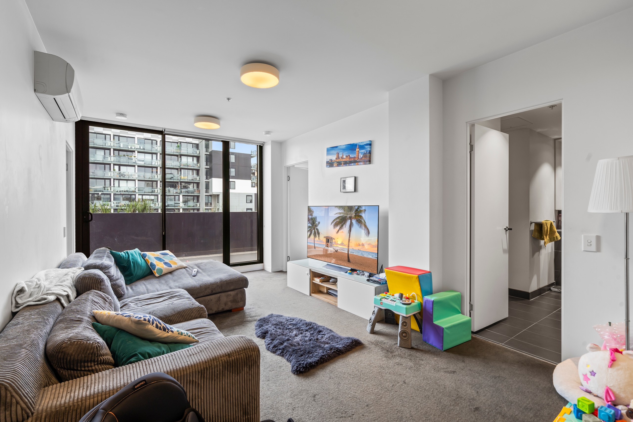 E404/11 Flockhart Street, Abbotsford, VIC 3067