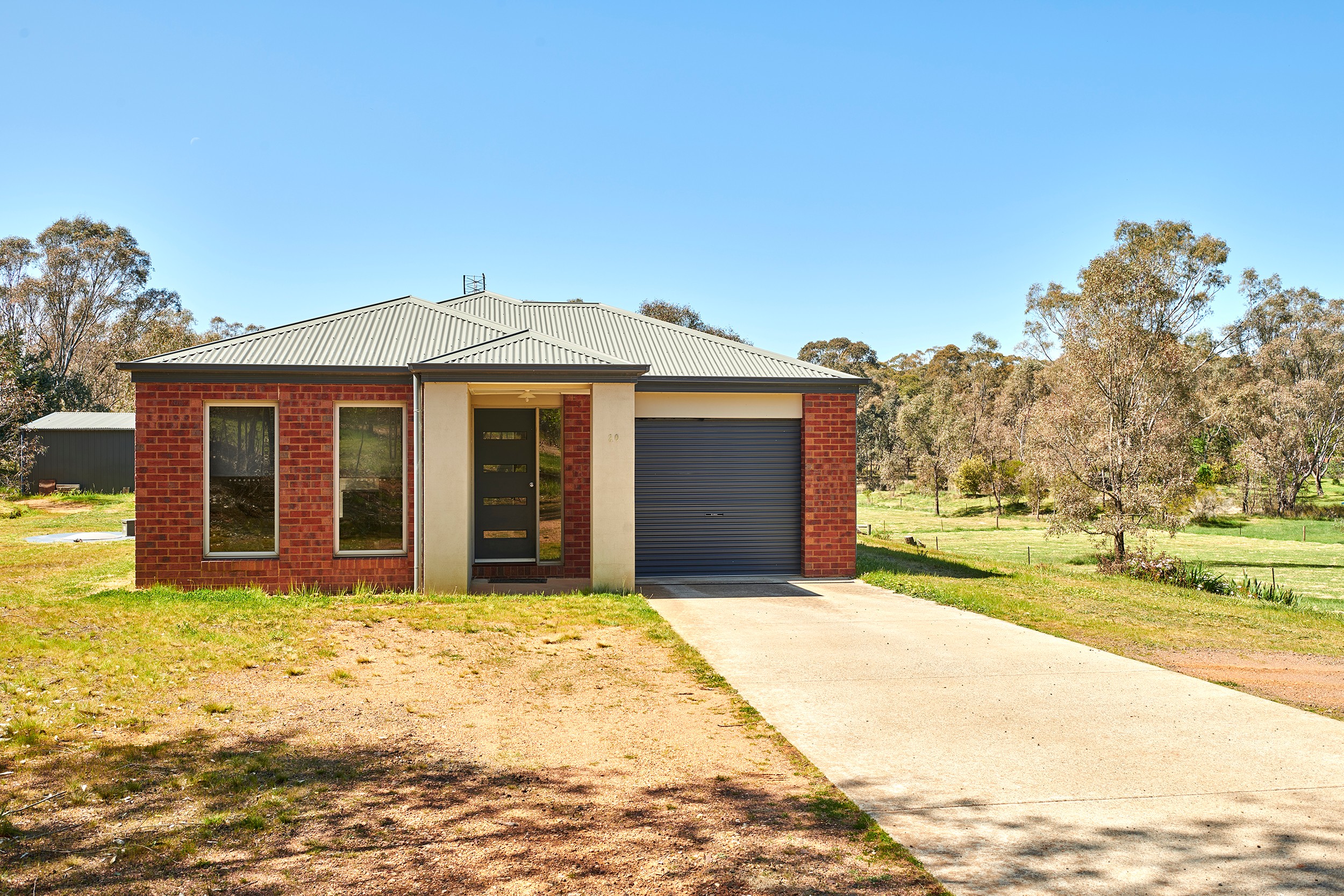 20 Warren Road, Heathcote, VIC 3523