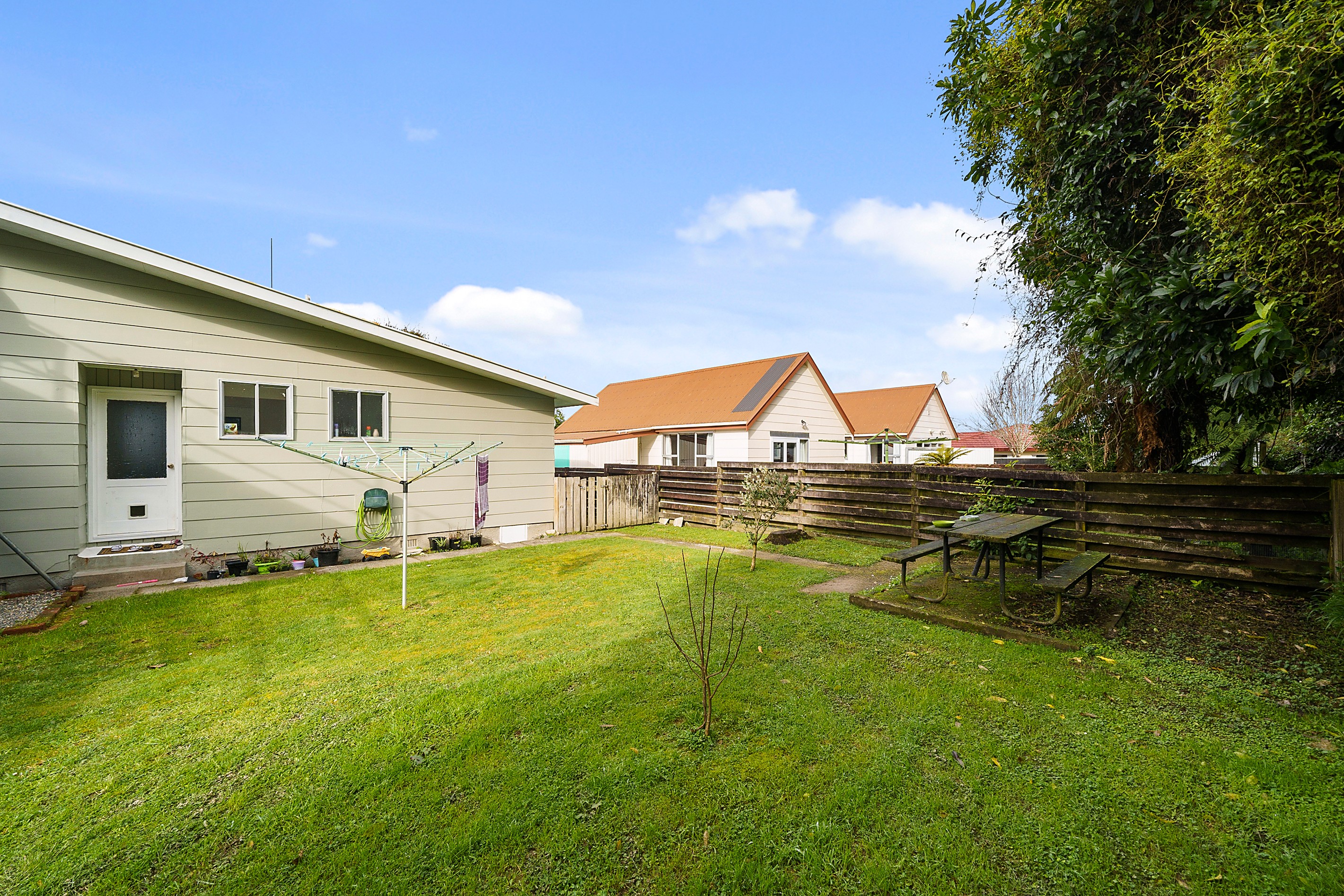11A Hartford Crescent, Totara Park, Upper Hutt City