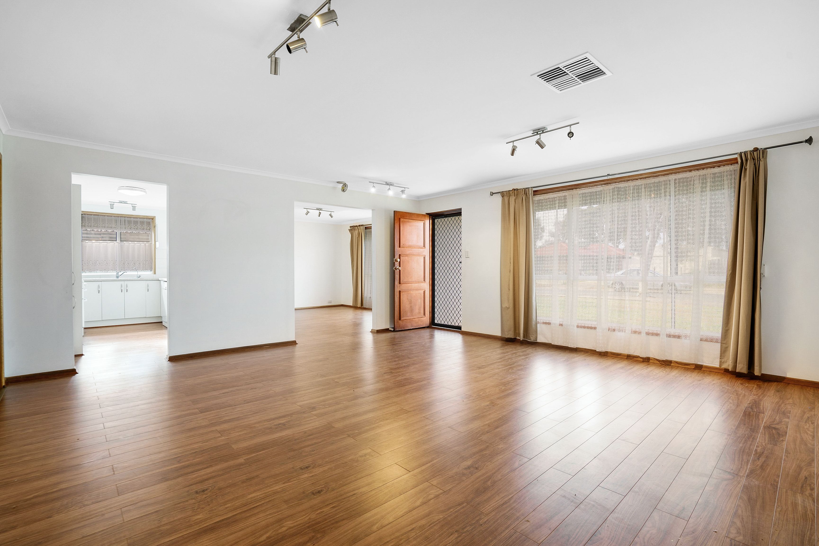 8 Bogota Crescent, Paralowie, SA 5108