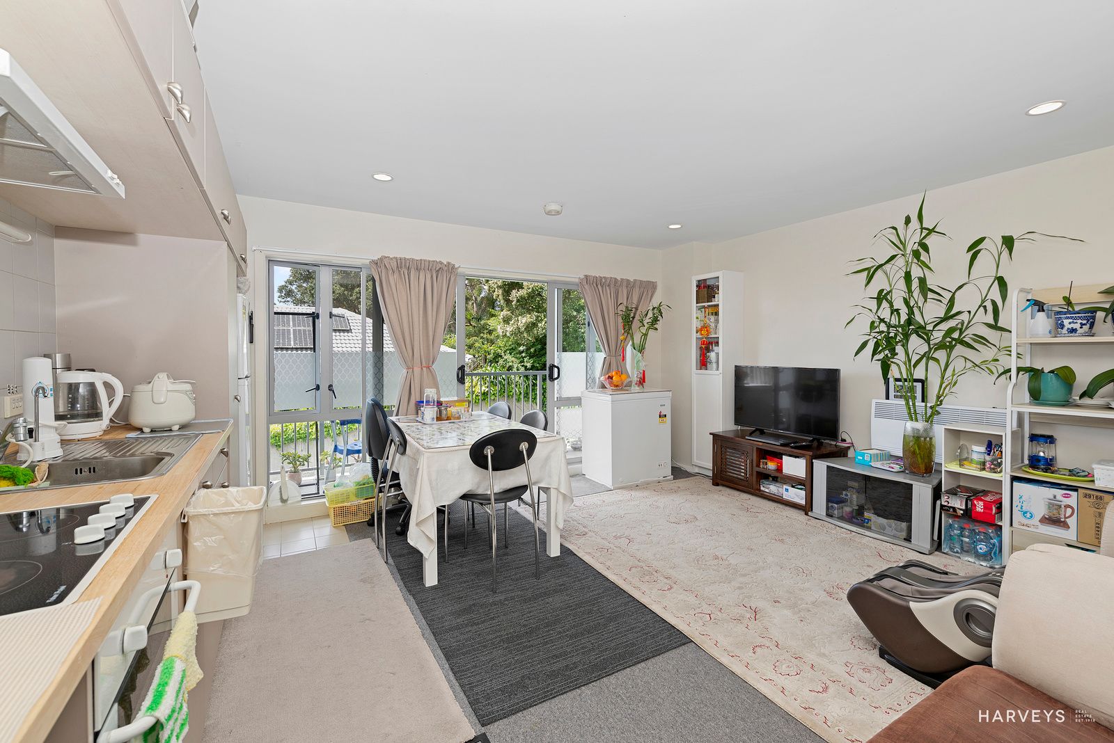 2S/3 Keystone Avenue, Mount Roskill, Auckland City