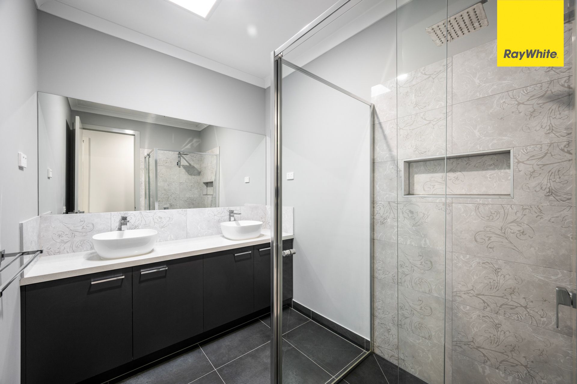 17 Neville Street — photo 9 of 20