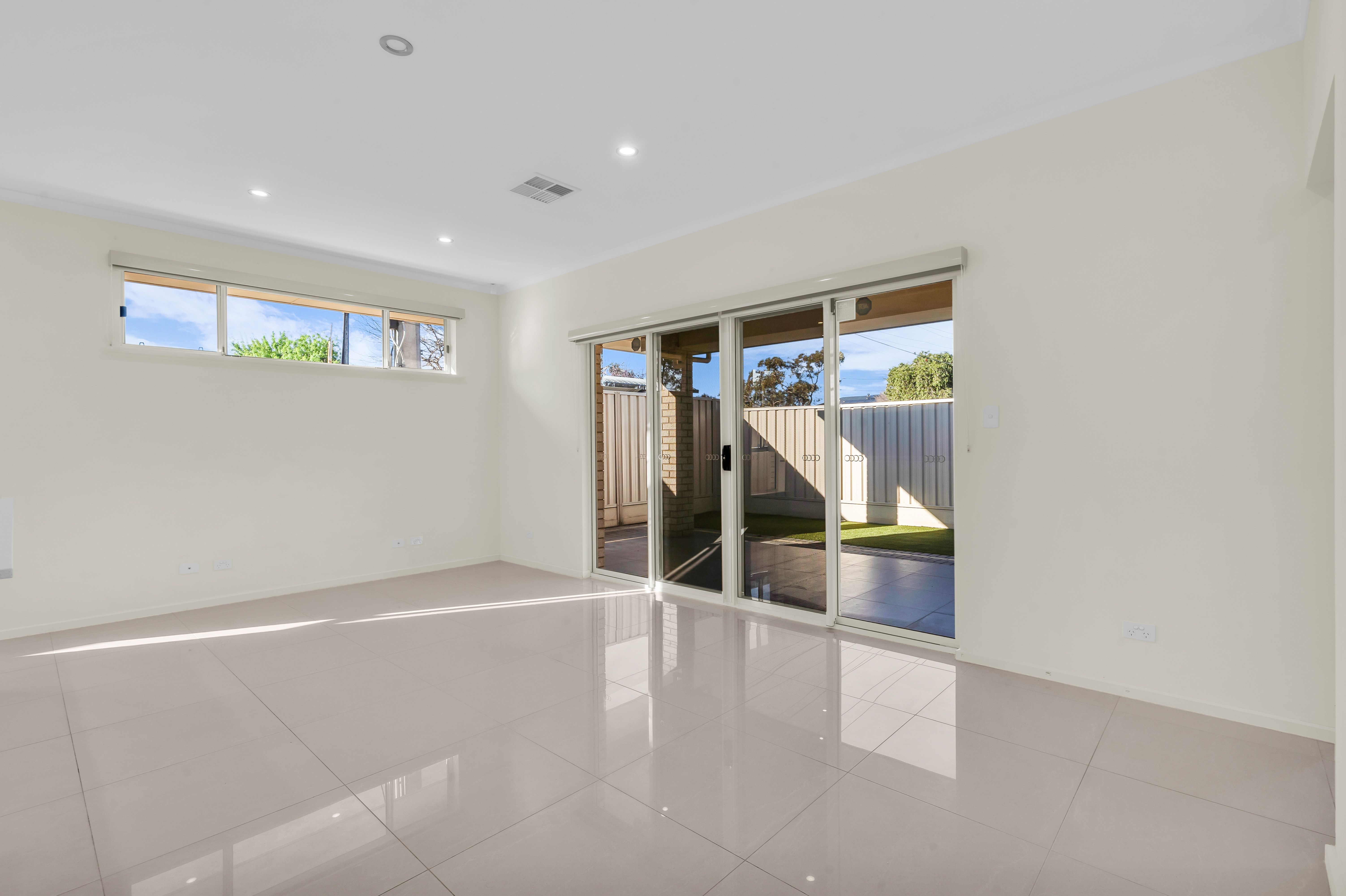 50 Floriedale Road — photo 9 of 16
