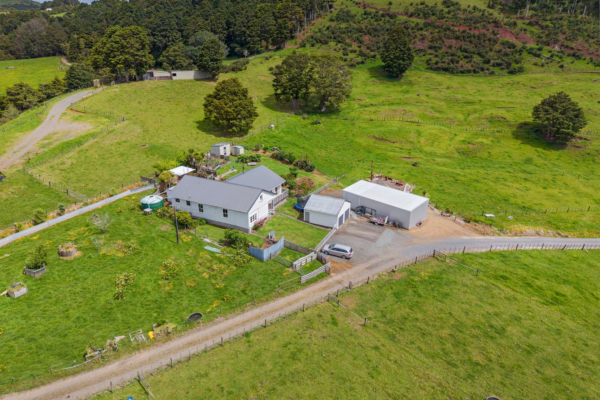 105 Tudehope Road photo 39
