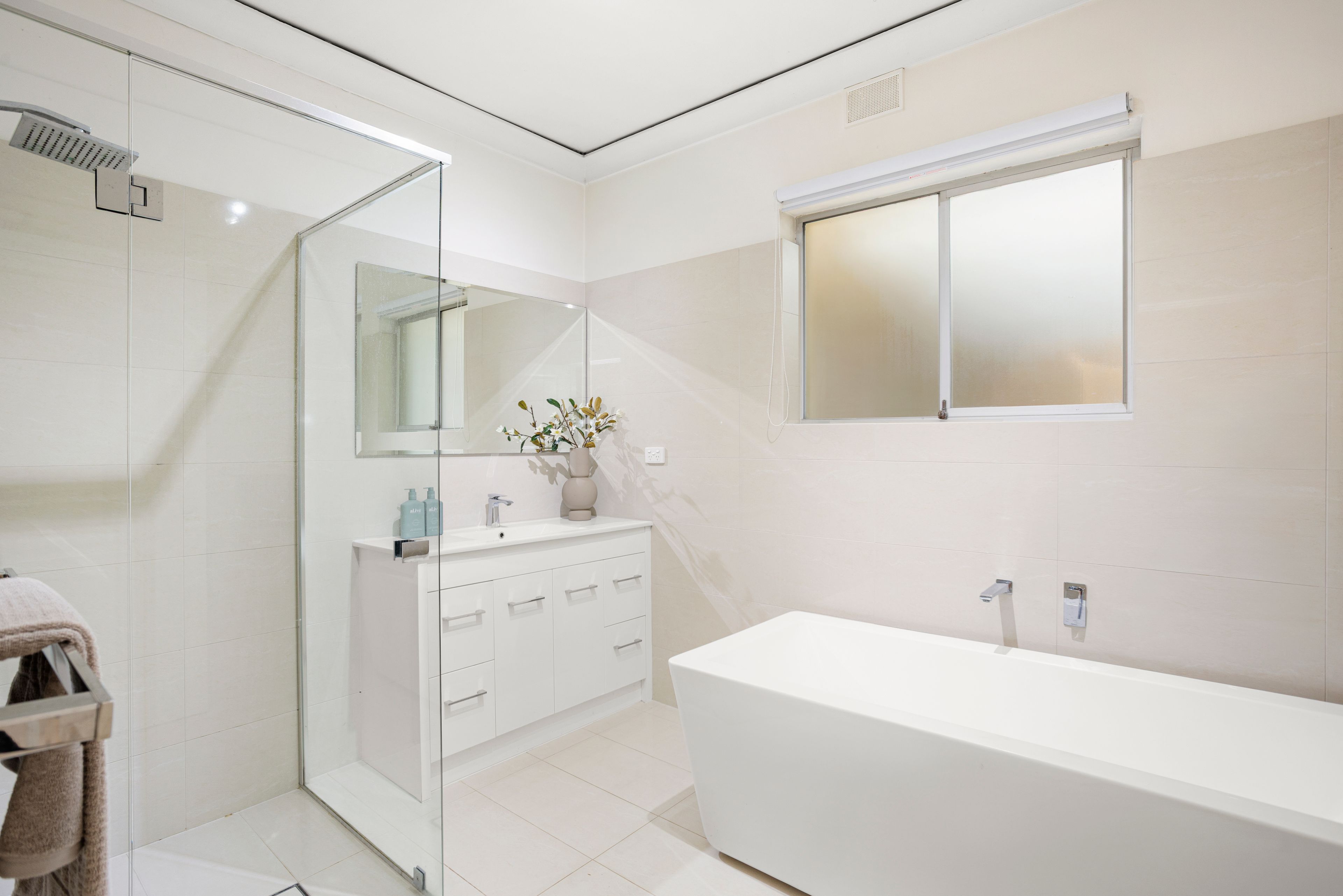 4 Tuart Place — photo 15 of 26