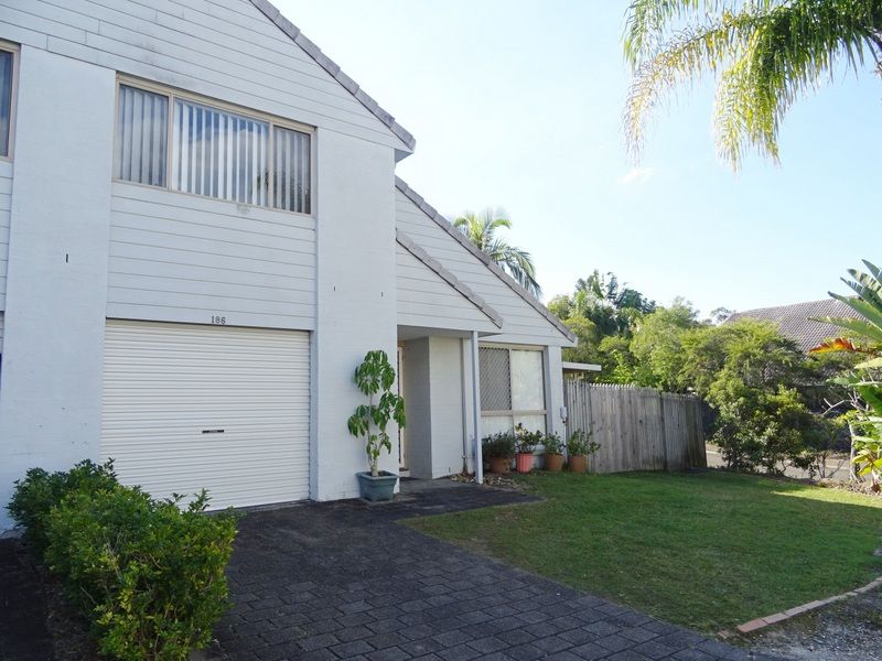 186/641 Pine Ridge Road, Biggera Waters, QLD 4216