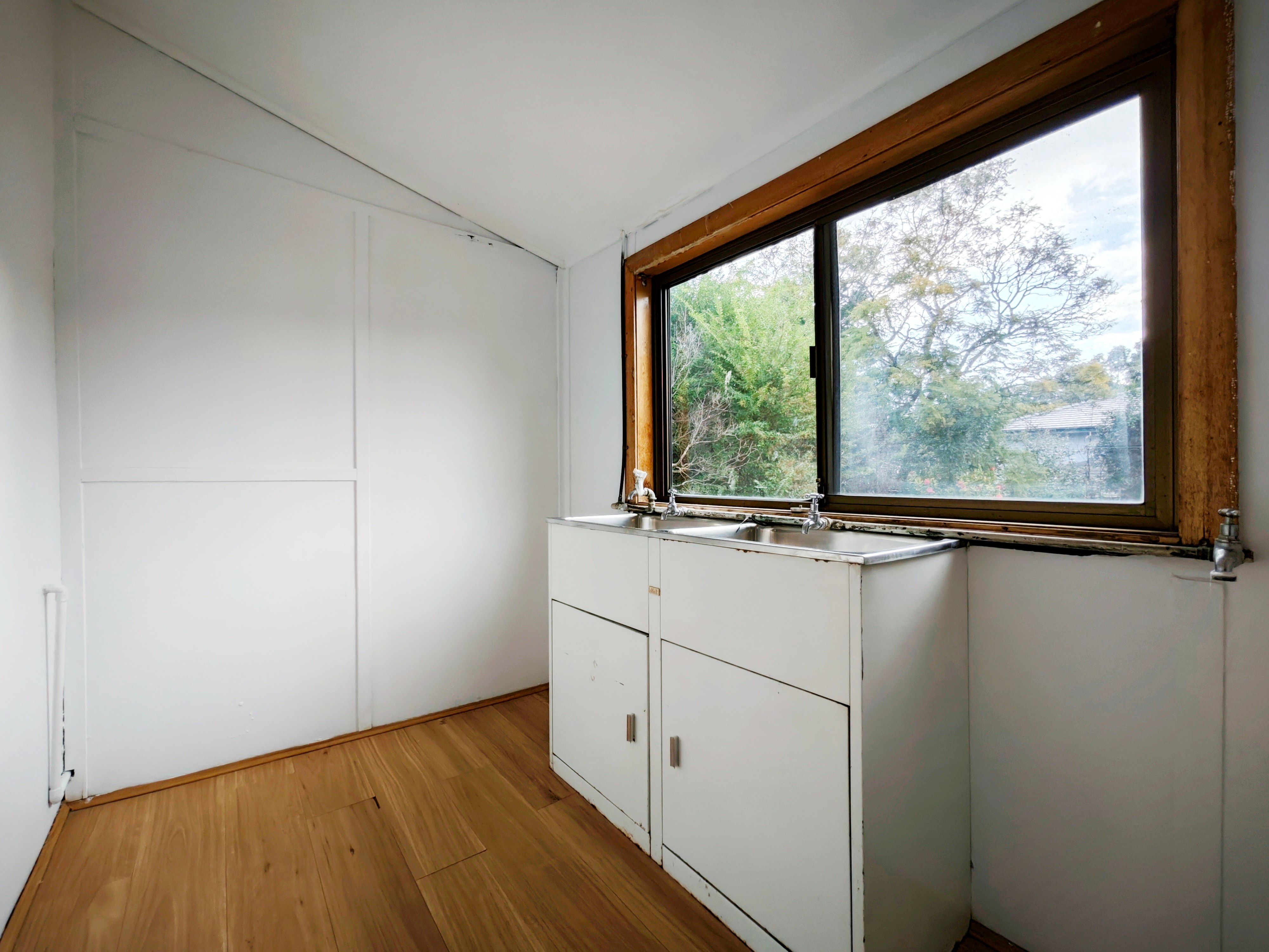 47 Graham Road — photo 11 of 12