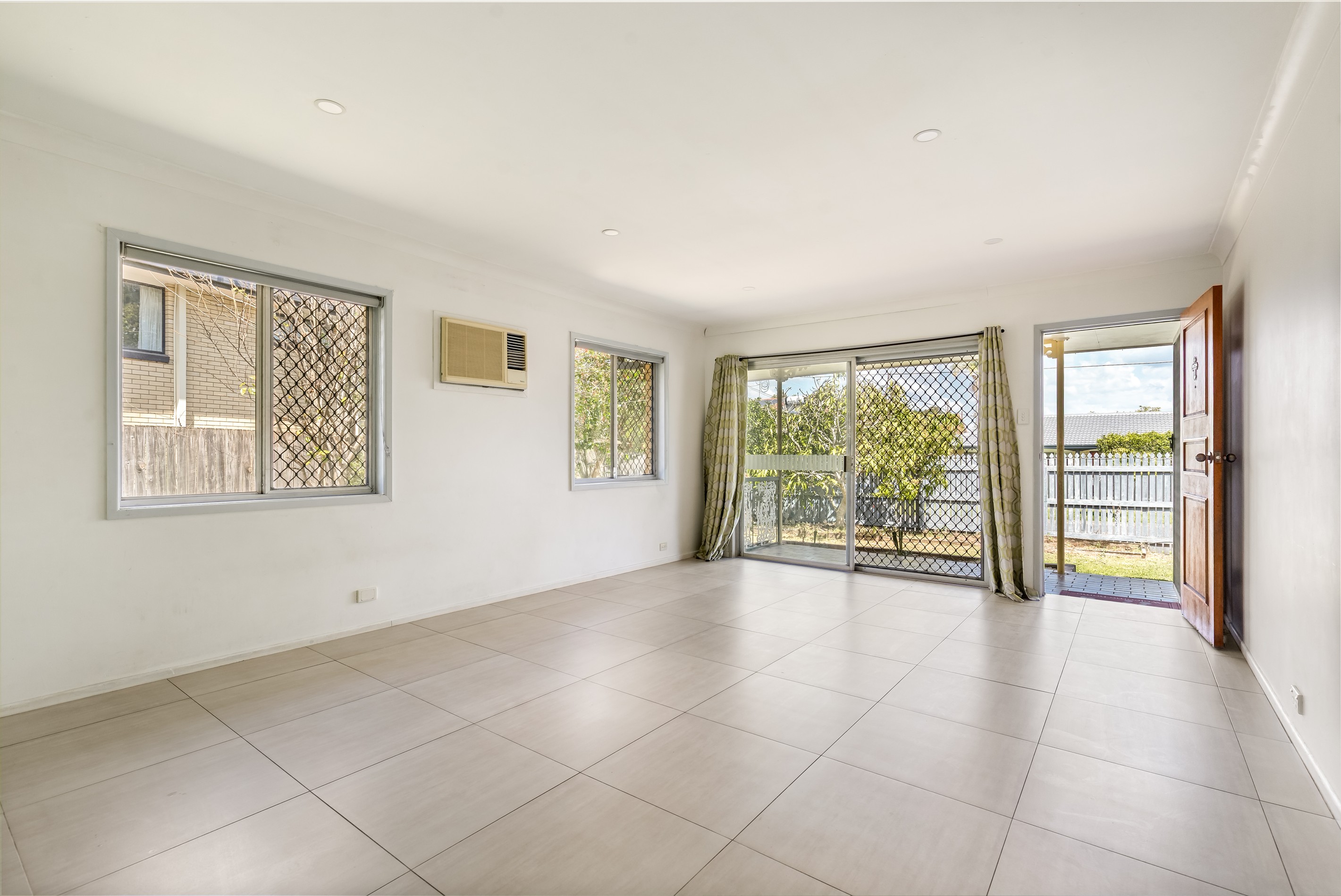 26 Edmondson Street, Corinda, QLD 4075