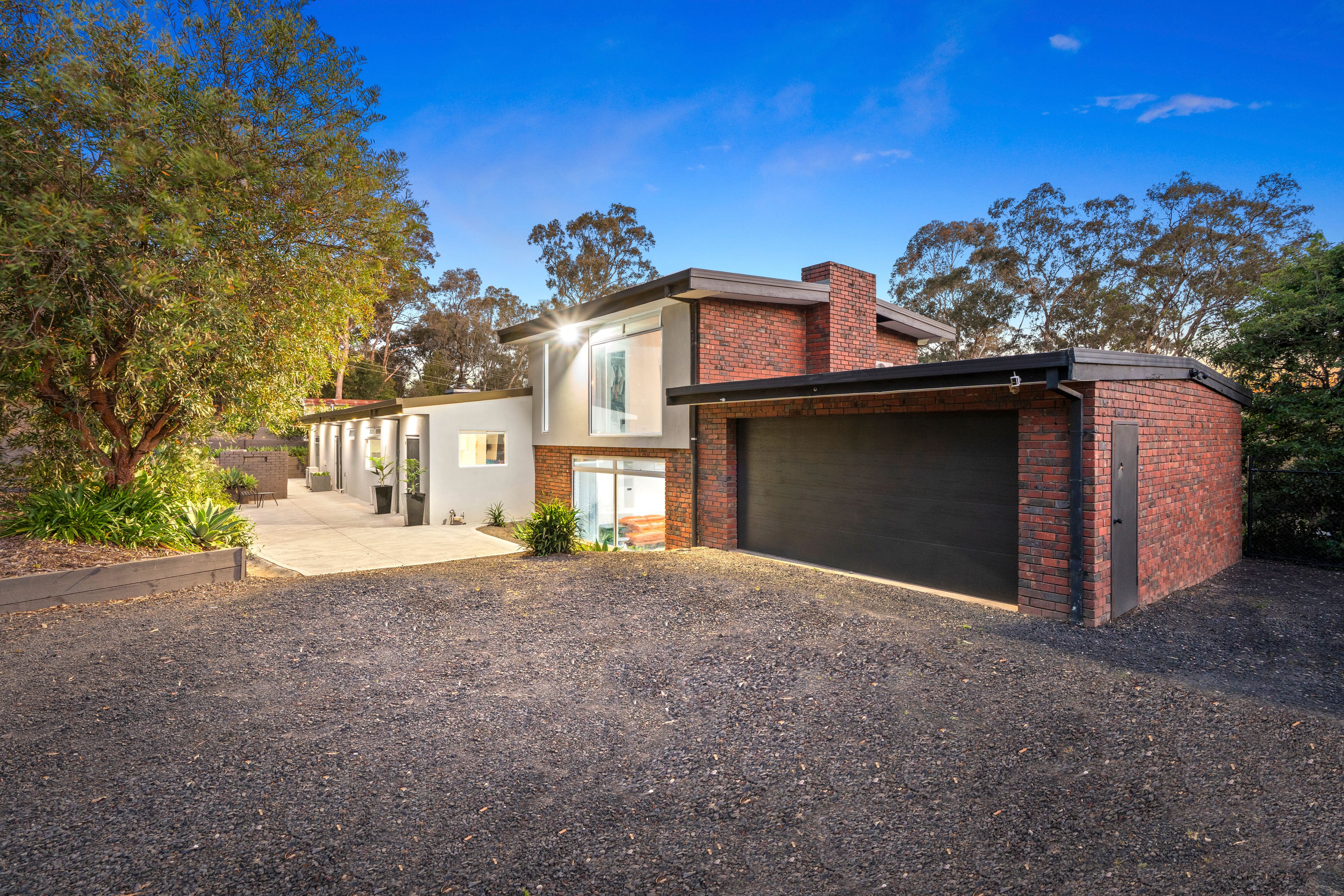 98 Lavender Park Road, Eltham, VIC 3095