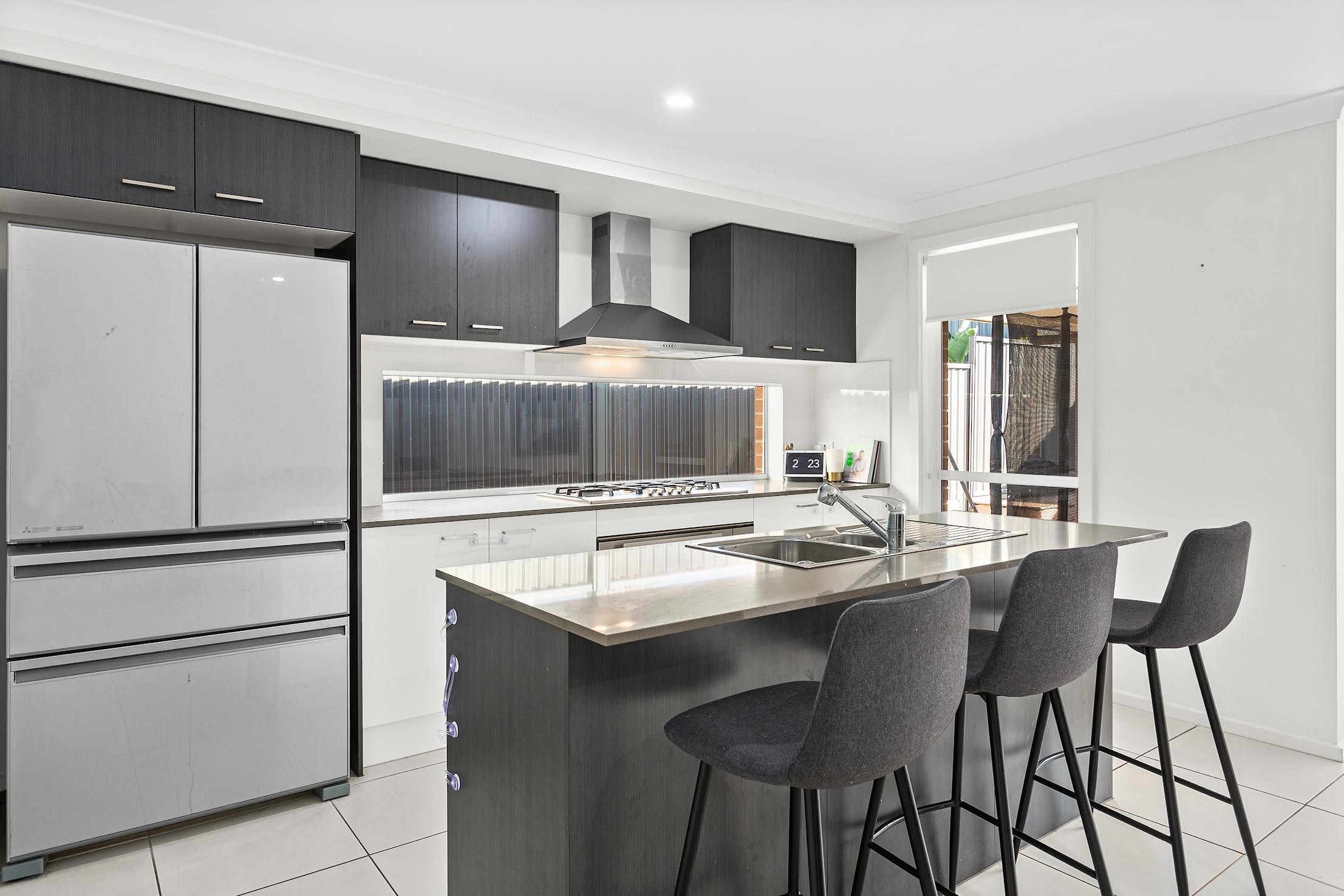 17 Sarsaparilla Way, Calderwood, NSW 2527