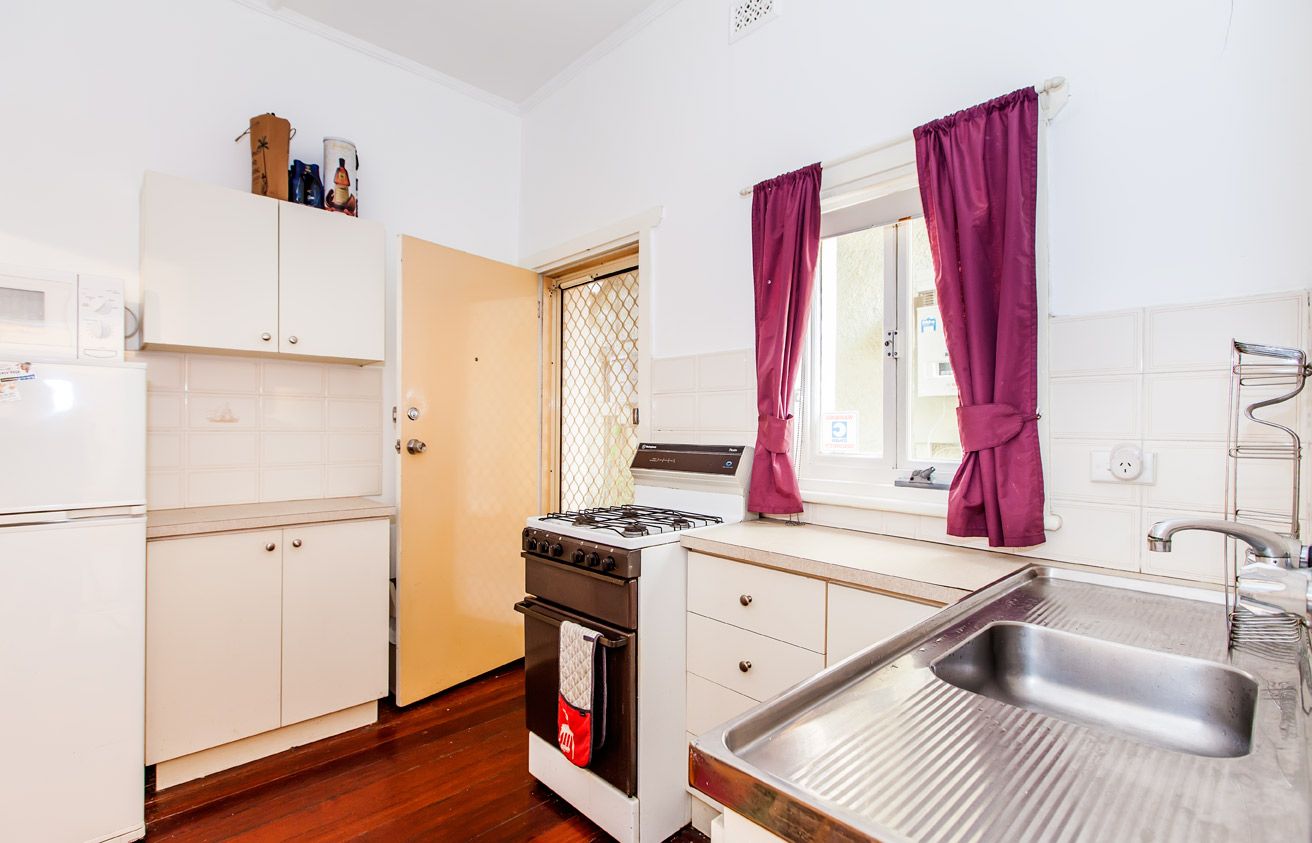 4, 252 Seaview Road, Henley Beach, SA 5022