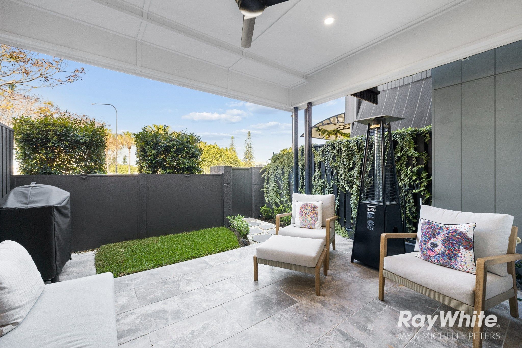 22 Cardinal Crescent — photo 13 of 30