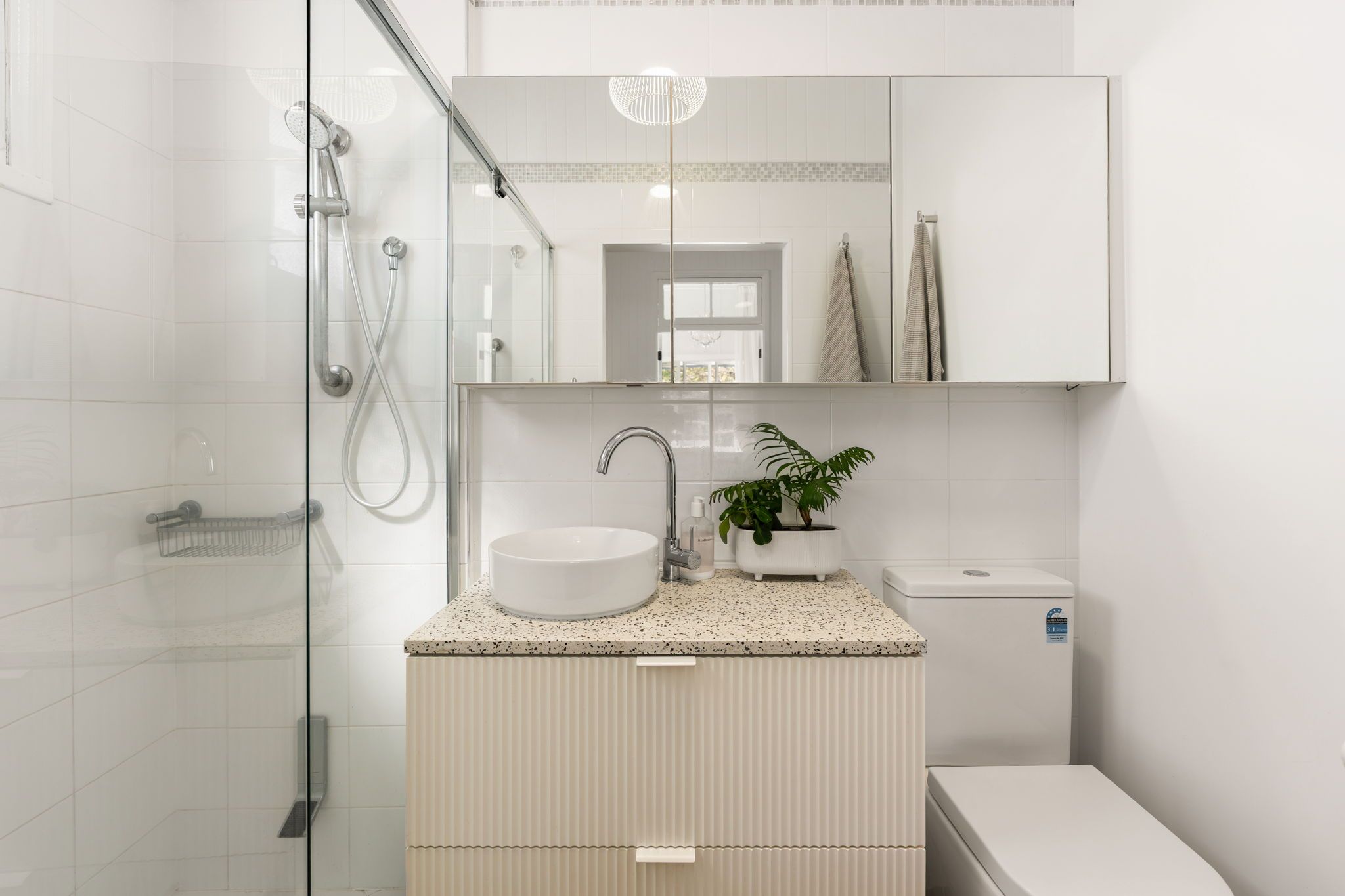 28 Vincent Street — photo 7 of 25