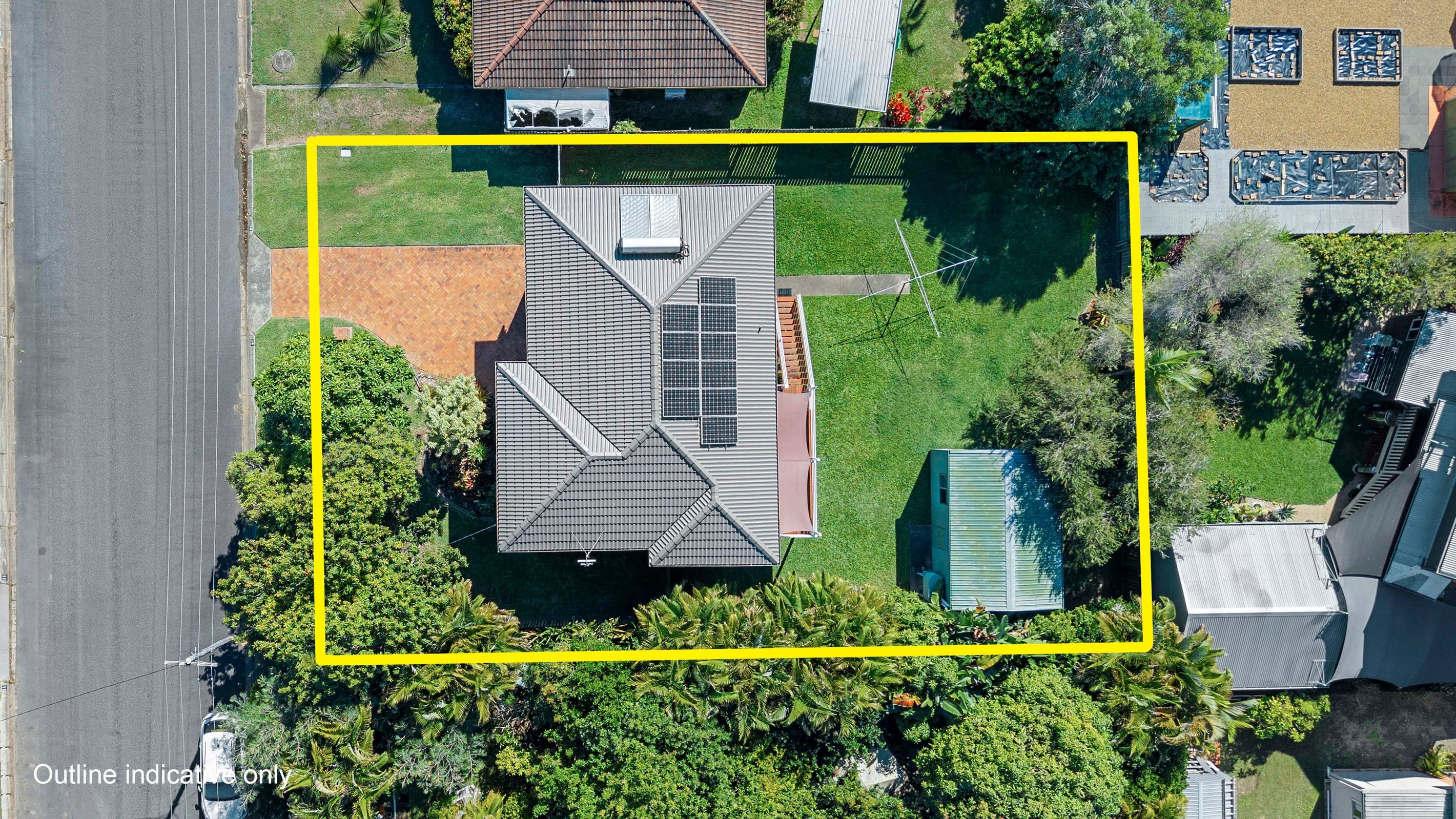 16 Granada Court, Point Vernon, QLD 4655