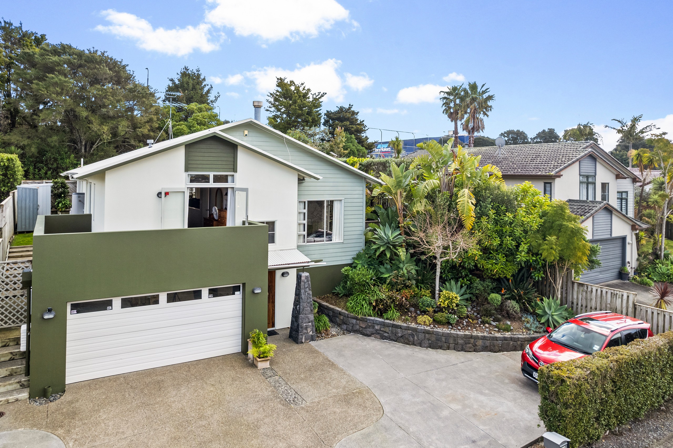 22 Cinnabar Place, Westgate, Waitakere City