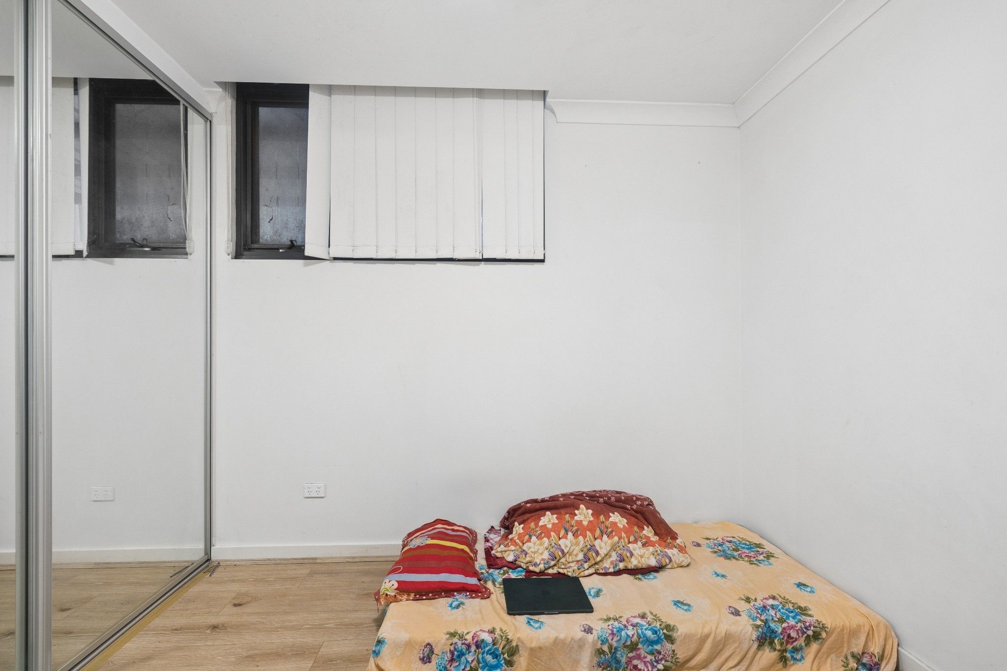 G05/5A Hampden Road — photo 5 of 7
