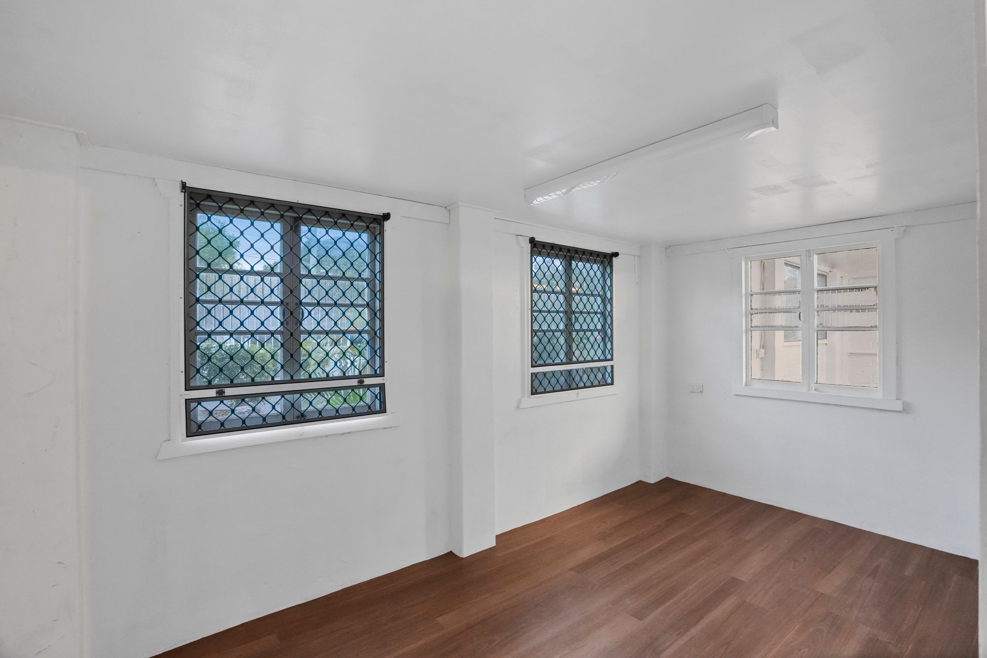29 Macrae Street — photo 13 of 27