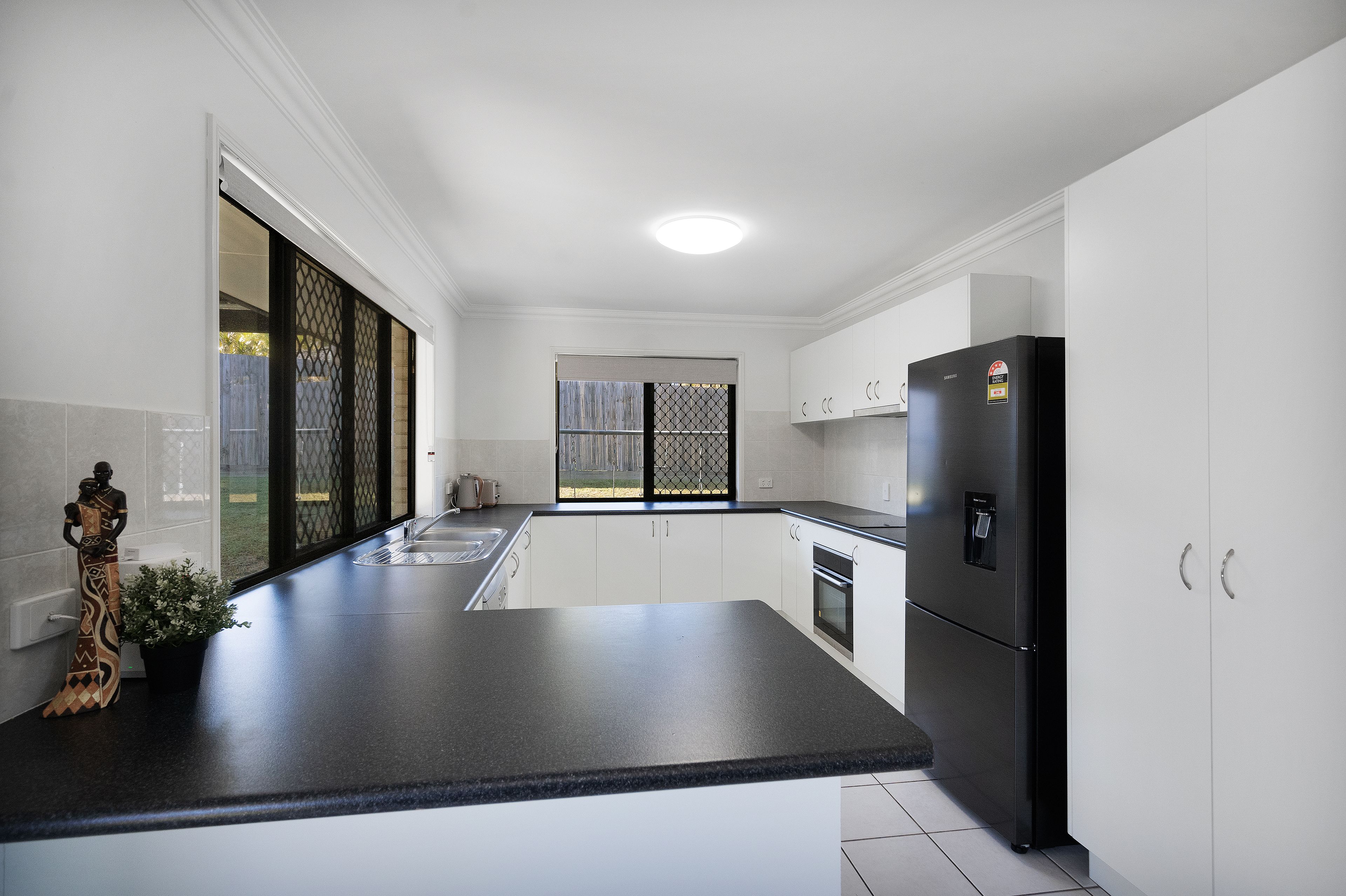 5 Nadine Place, Deception Bay, QLD 4508