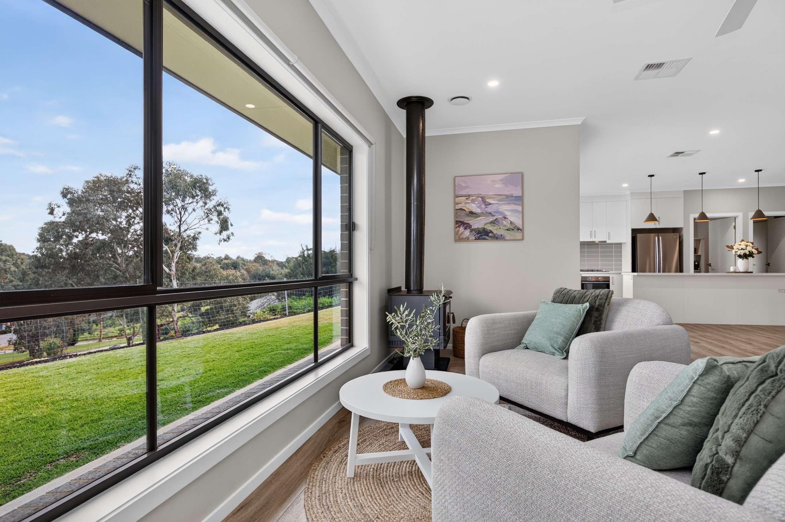 8B March Court., Clare, SA 5453