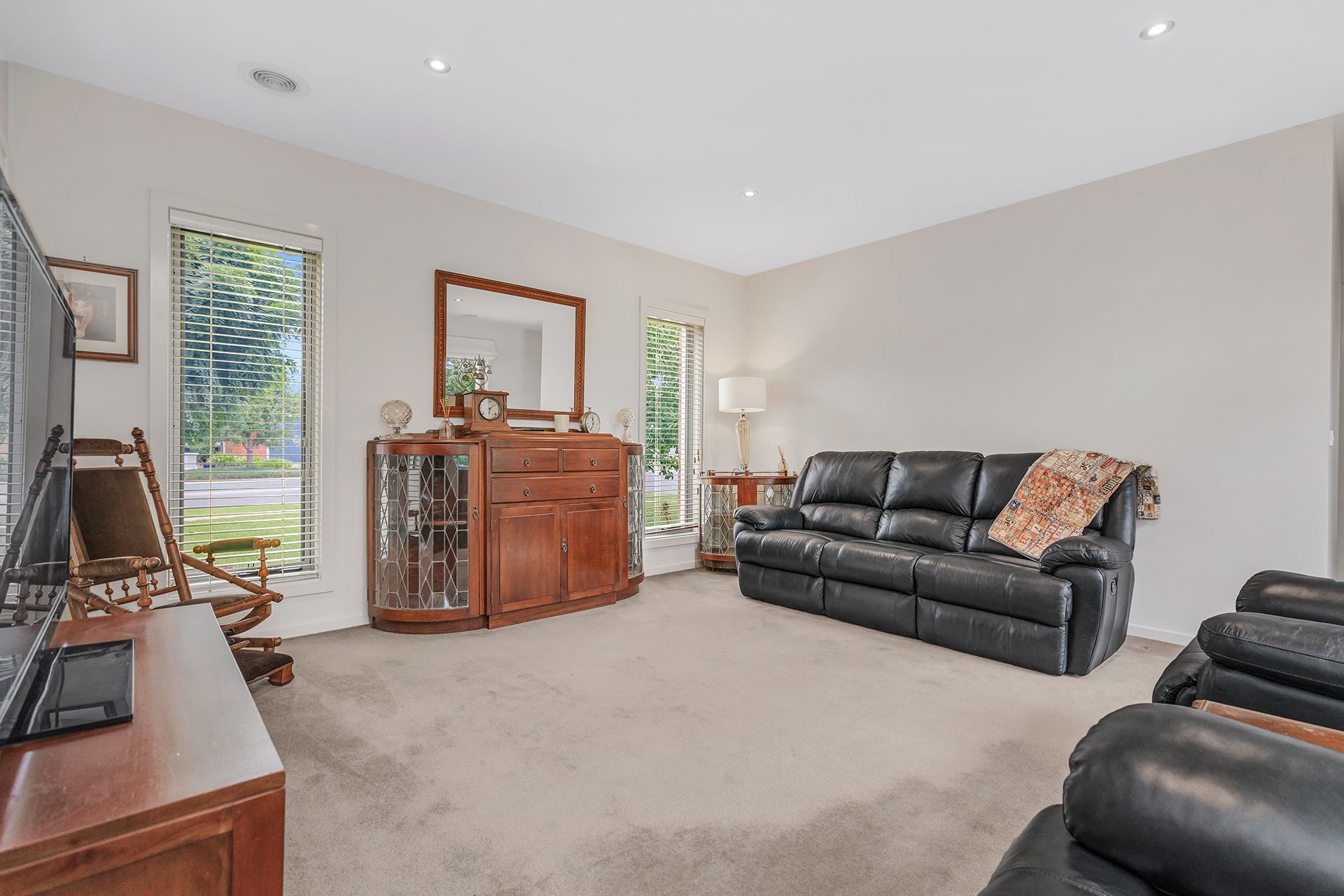 5 Canterbury Place — photo 3 of 24