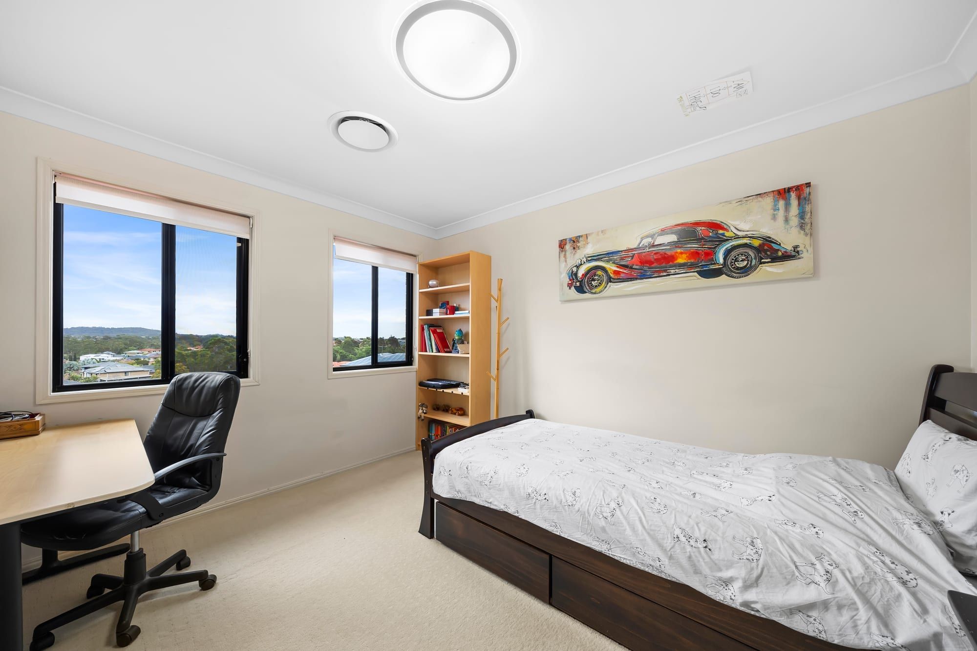 51 Kauri Street — photo 14 of 20