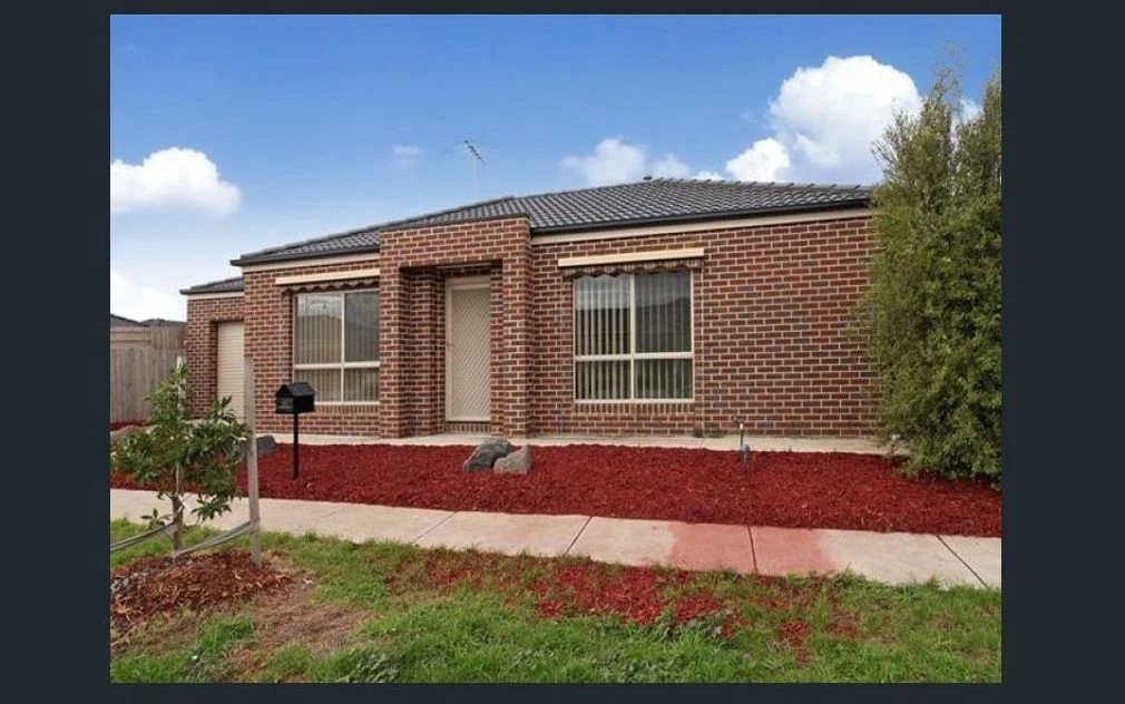 2/3 Saddle Wynd, Truganina, VIC 3029