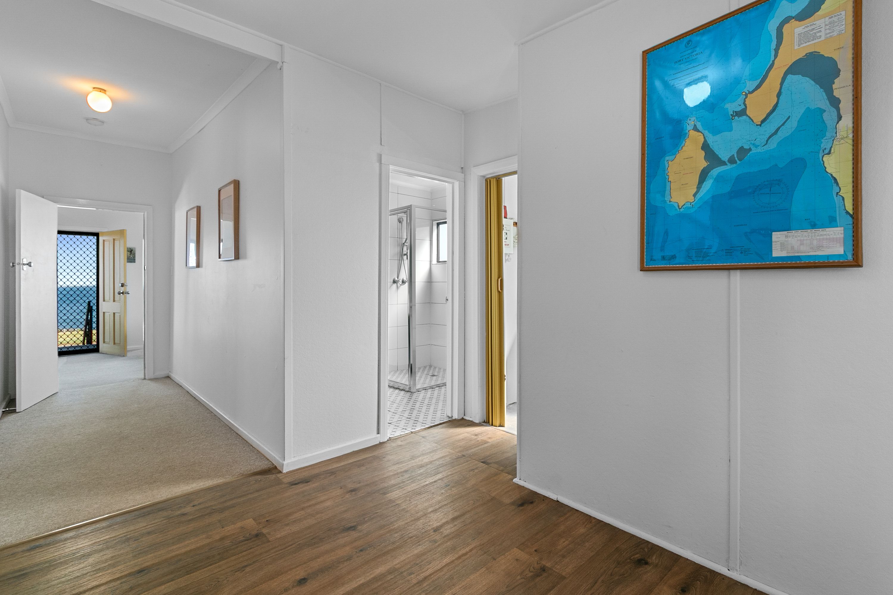 19 Davies Terrace — photo 11 of 30