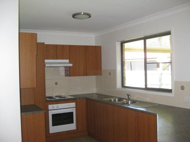 28 Blue Mountain Crescent, Warner, QLD 4500