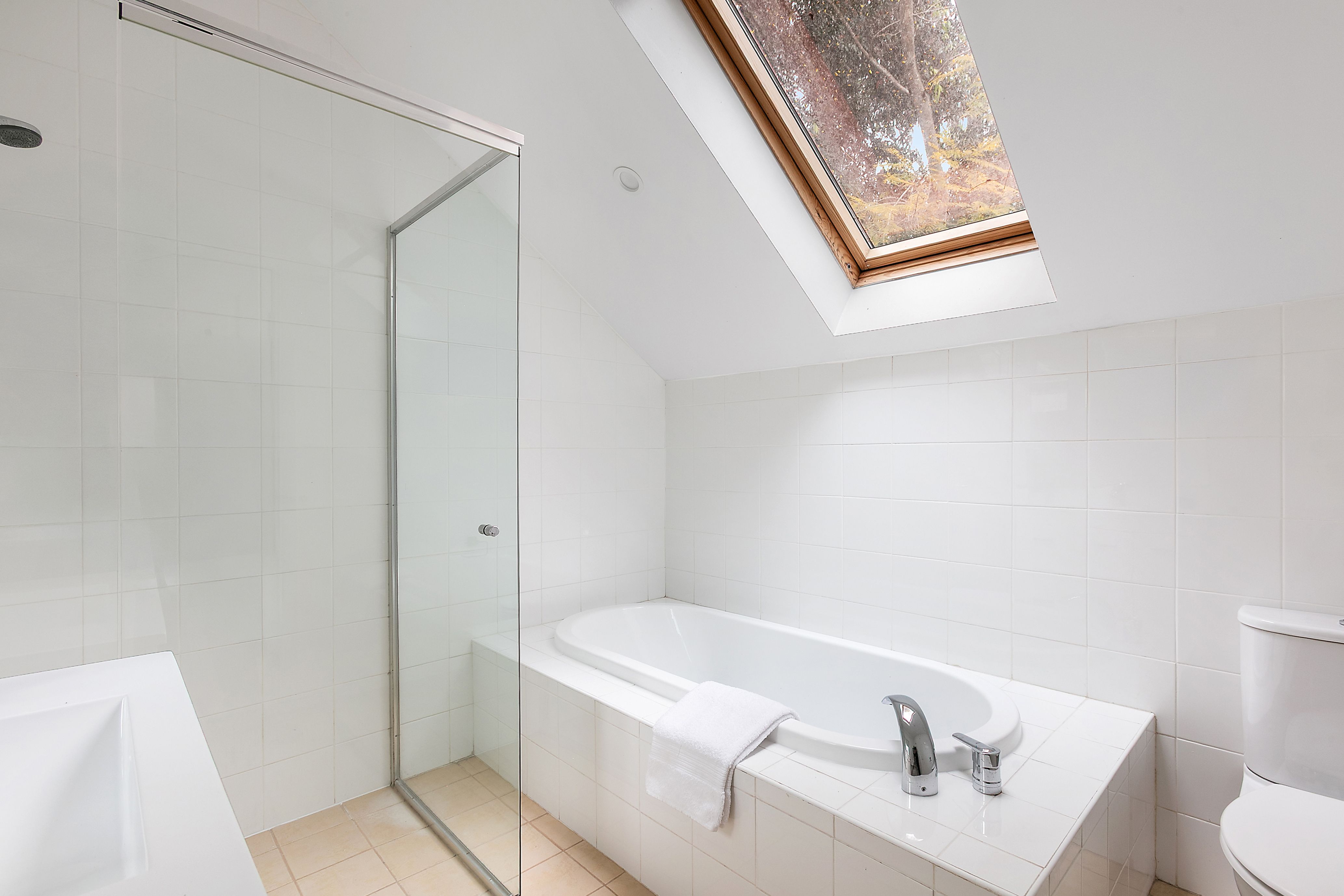 4/63 Lofberg Road — photo 7 of 8