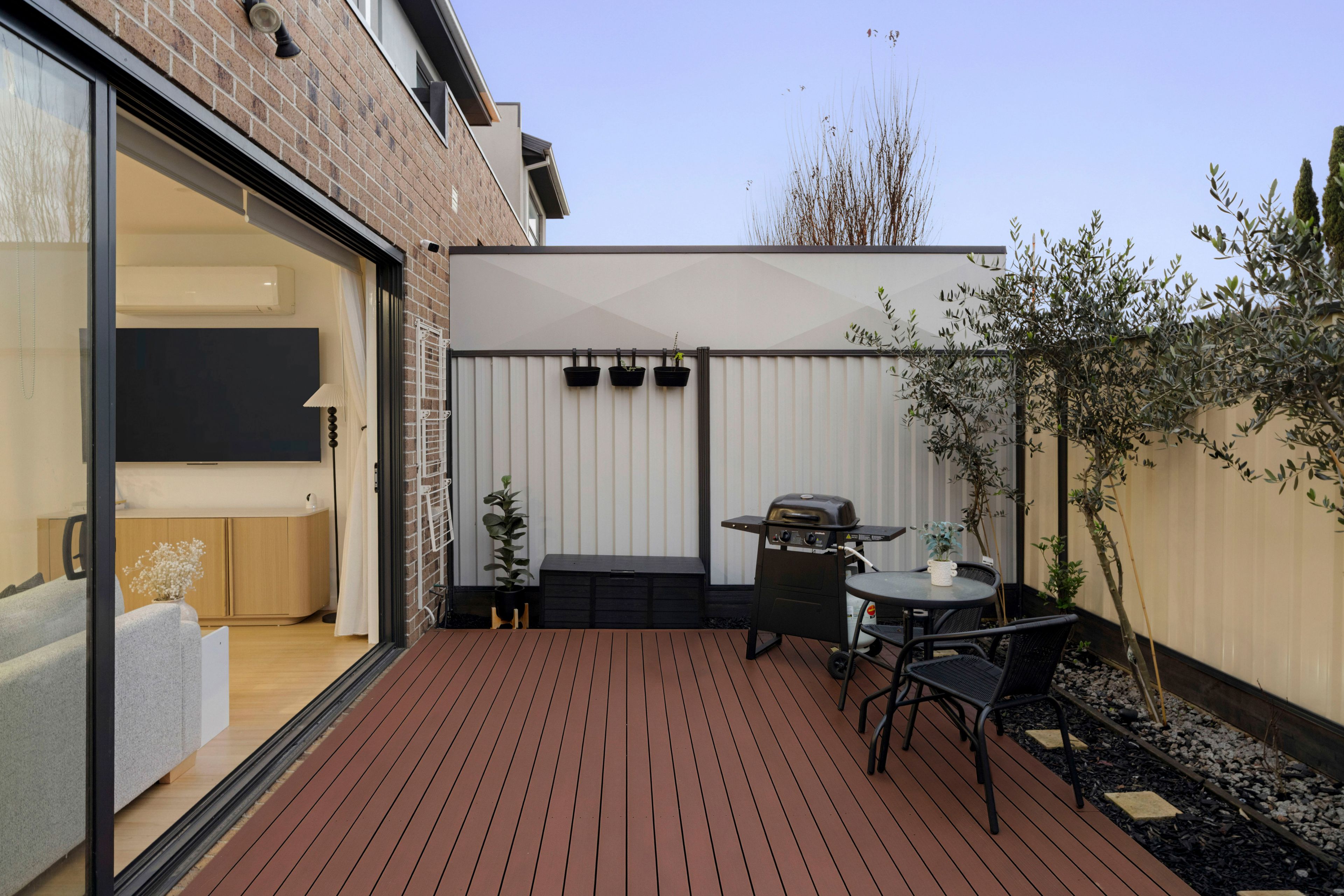 2D Sunbeam Street — photo 16 of 17