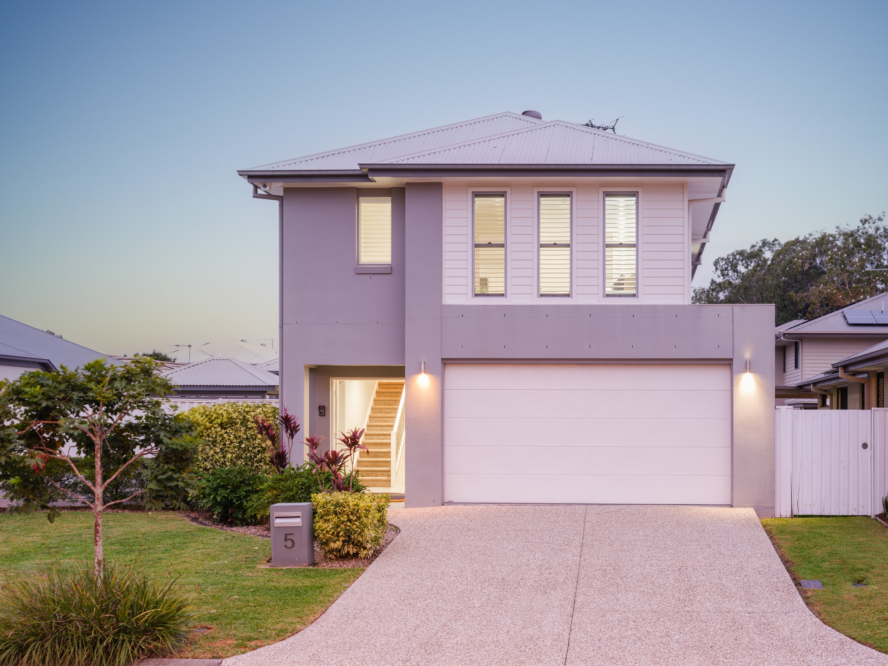 5 Finnegan Circuit, Oxley, QLD 4075