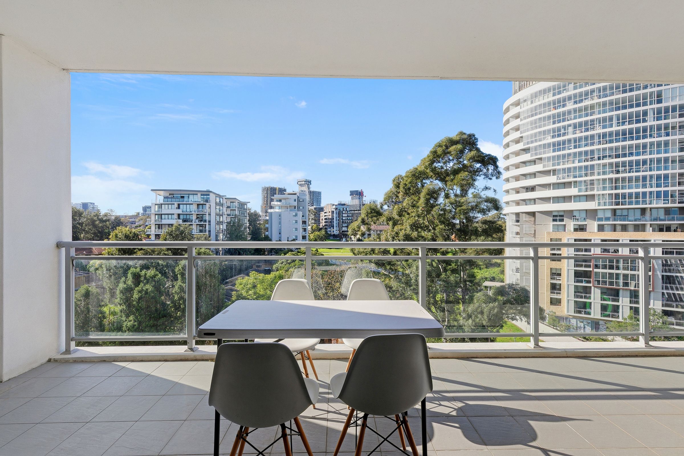 167/10 Thallon Street — photo 10 of 13