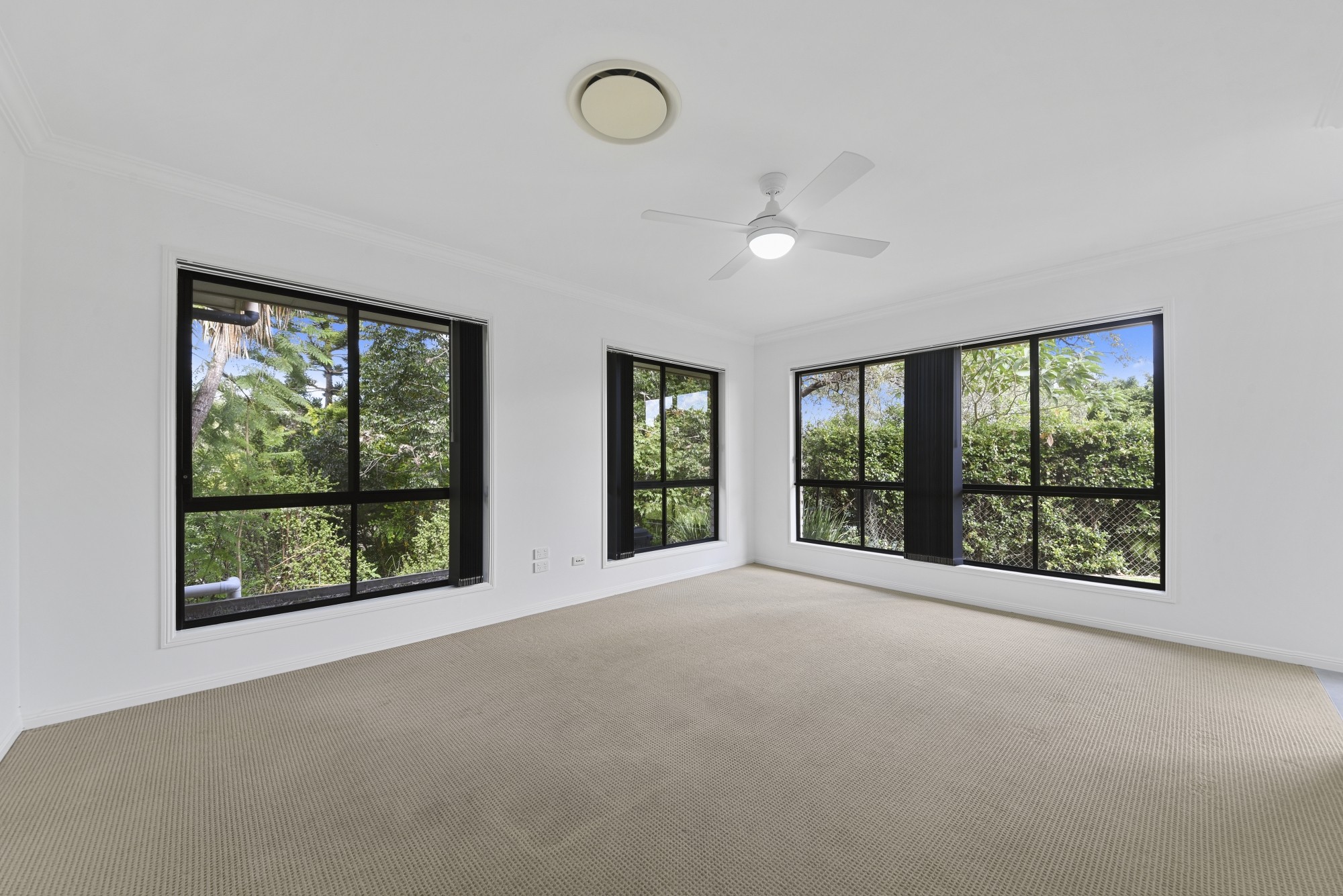 Draper, QLD 4520