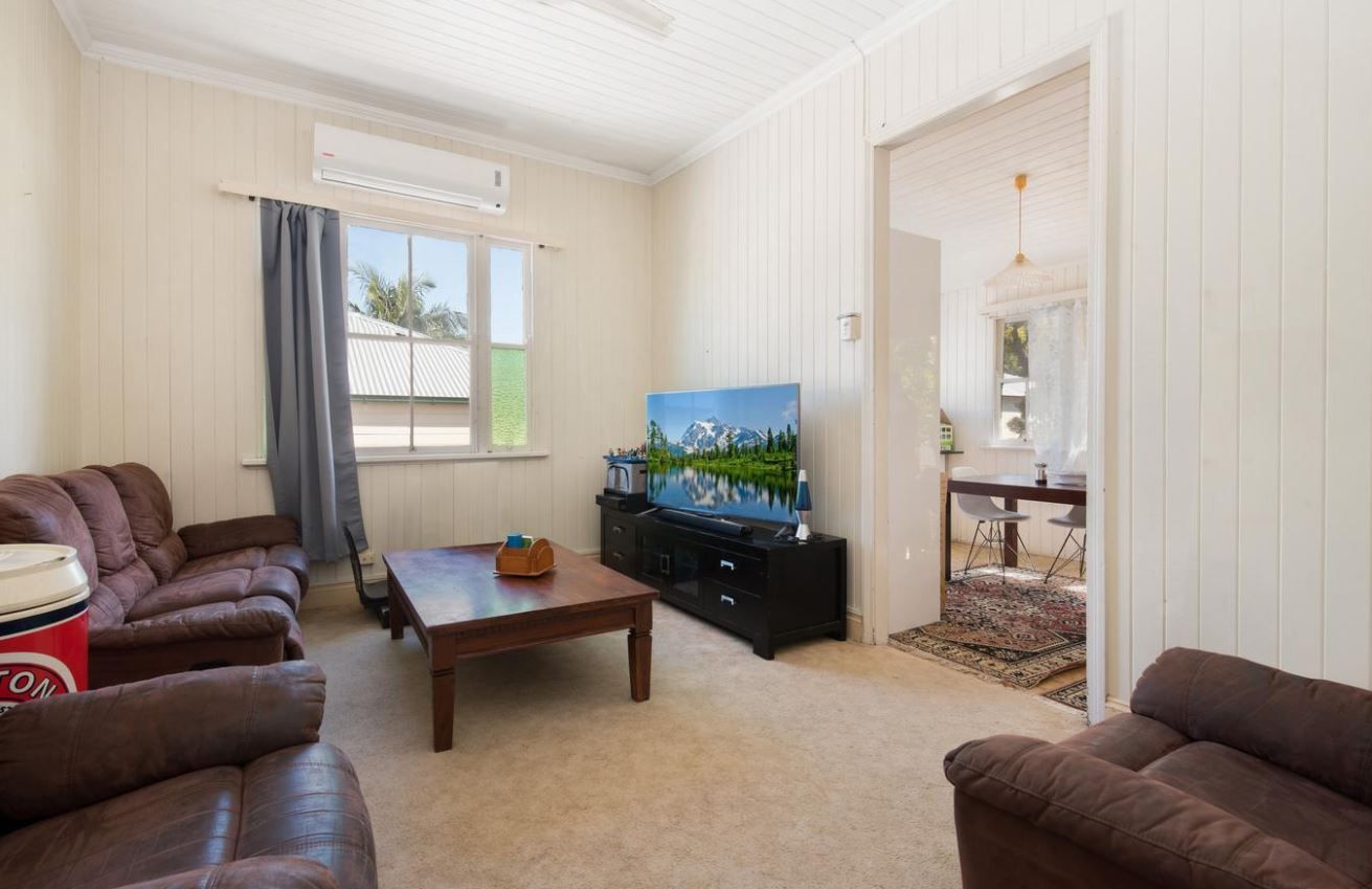 54 Longfellow Street, Norman Park, QLD 4170