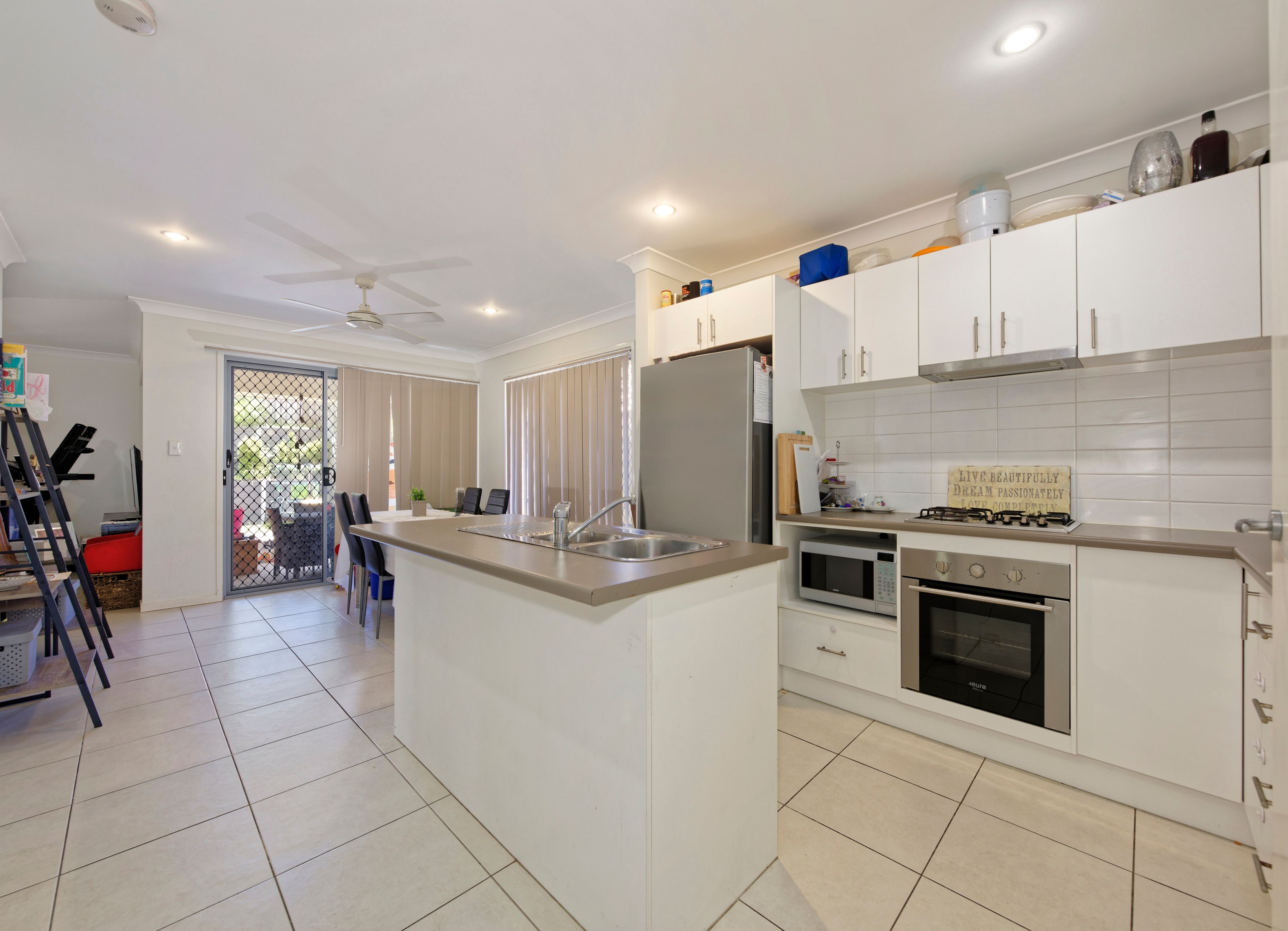 13 Kingfisher Street, Dakabin, QLD 4503